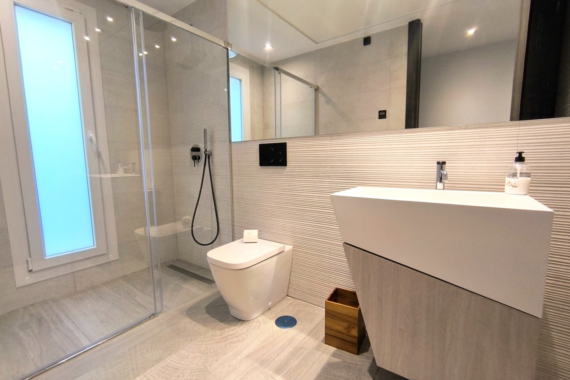 Reventa - Chalet Independiente - Algorfa