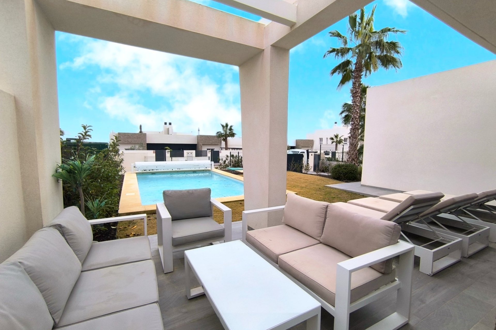 Reventa - Chalet Independiente - Algorfa