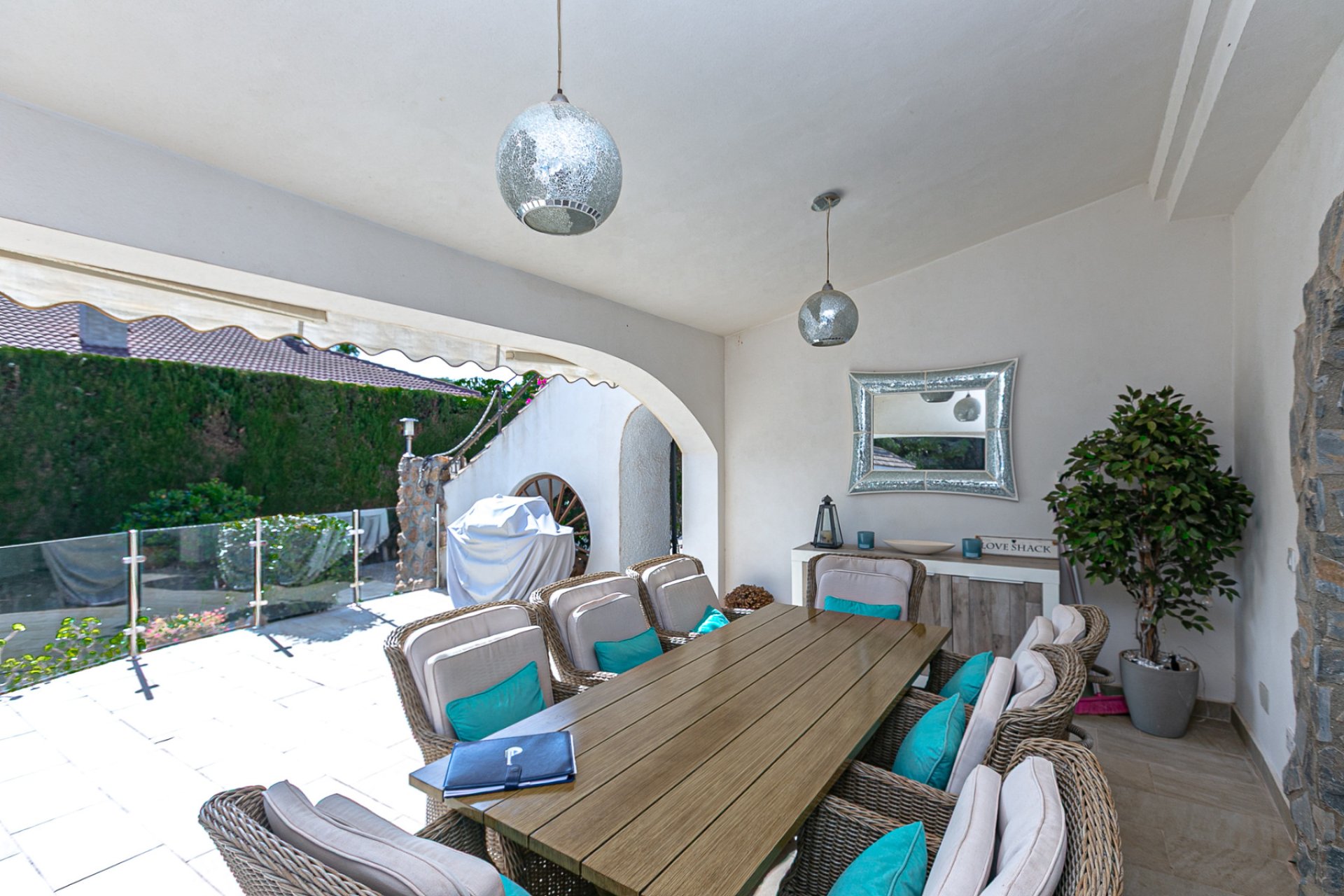 Reventa - Chalet Independiente - Campoamor - Lomas de Don Juan