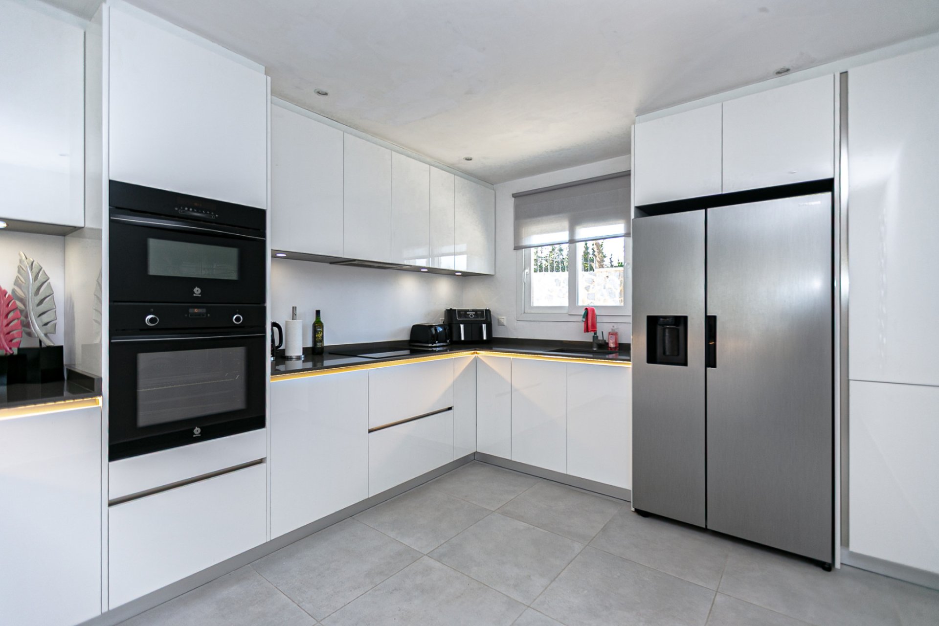 Reventa - Chalet Independiente - Campoamor - Lomas de Don Juan