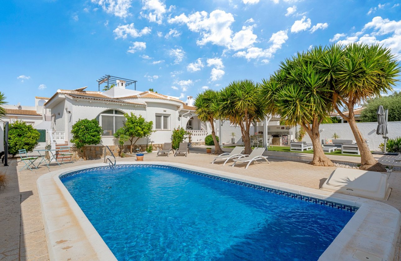 Reventa - Chalet Independiente - Ciudad Quesada - Pueblo Bravo