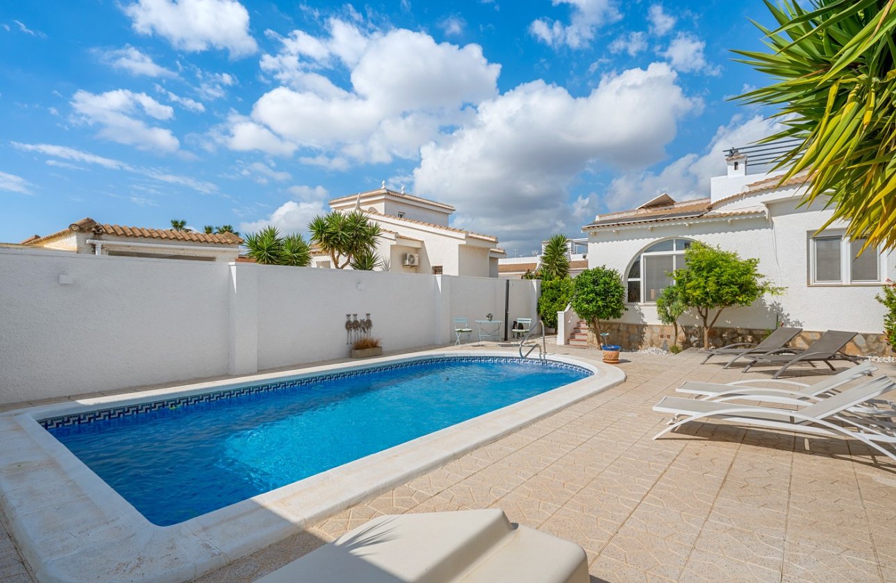 Reventa - Chalet Independiente - Ciudad Quesada - Pueblo Bravo