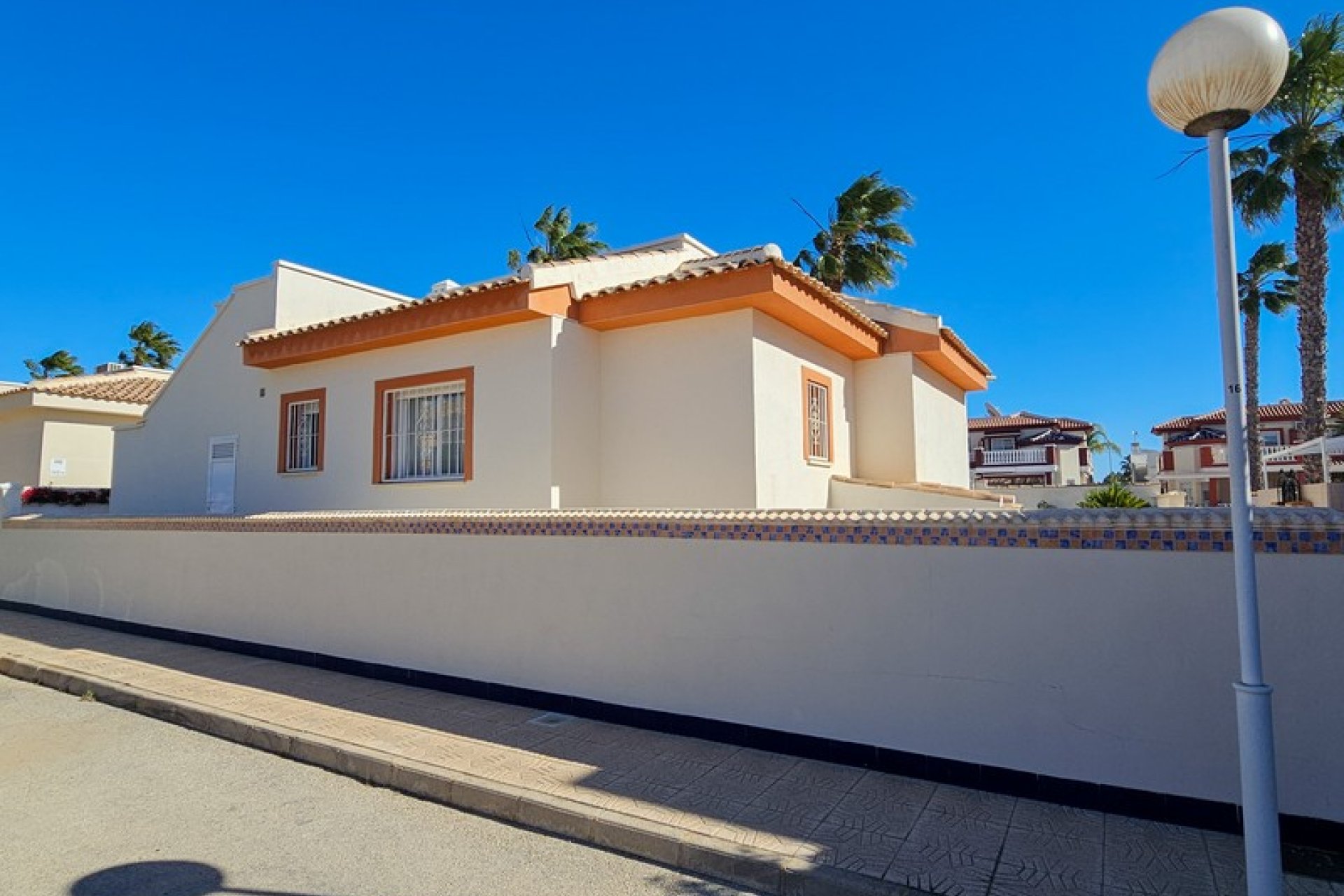 Reventa - Chalet Independiente - Ciudad Quesada