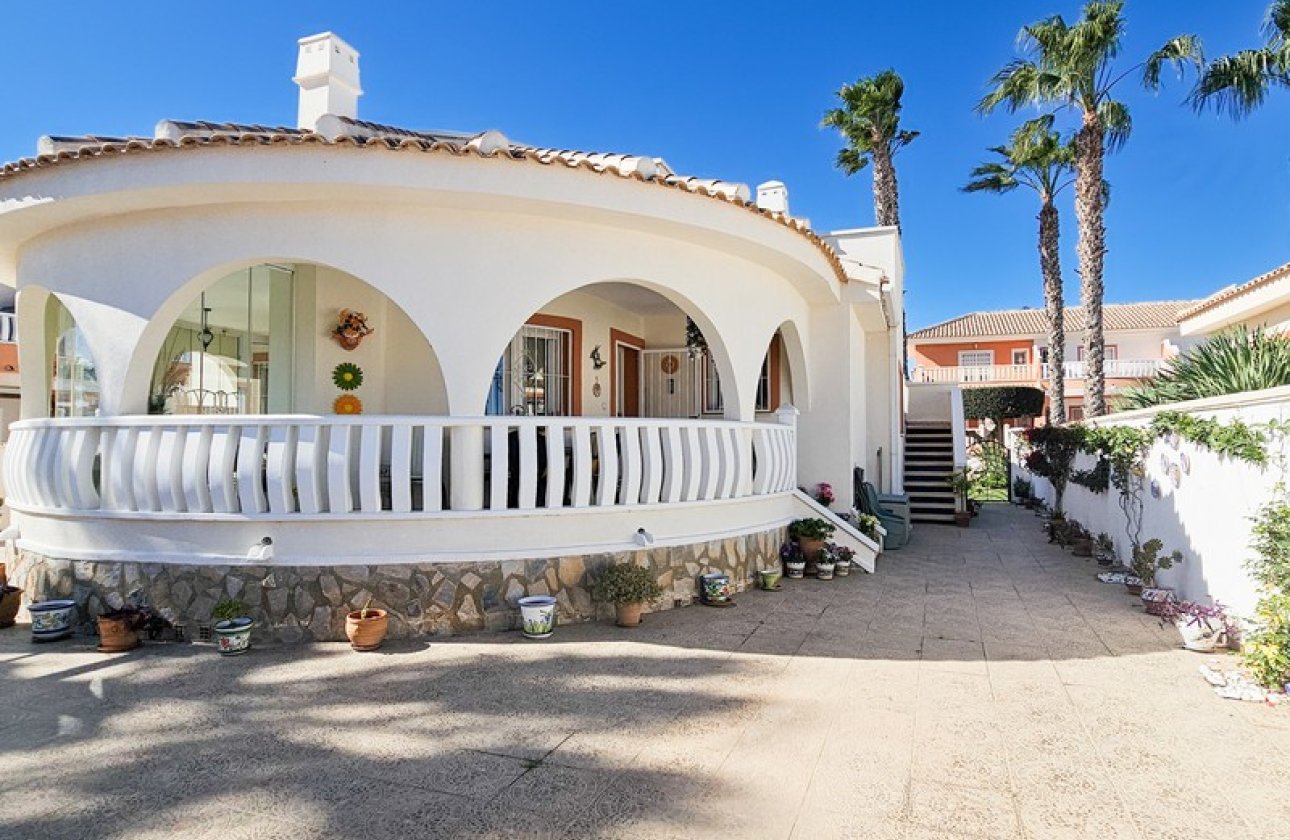 Reventa - Chalet Independiente - Ciudad Quesada