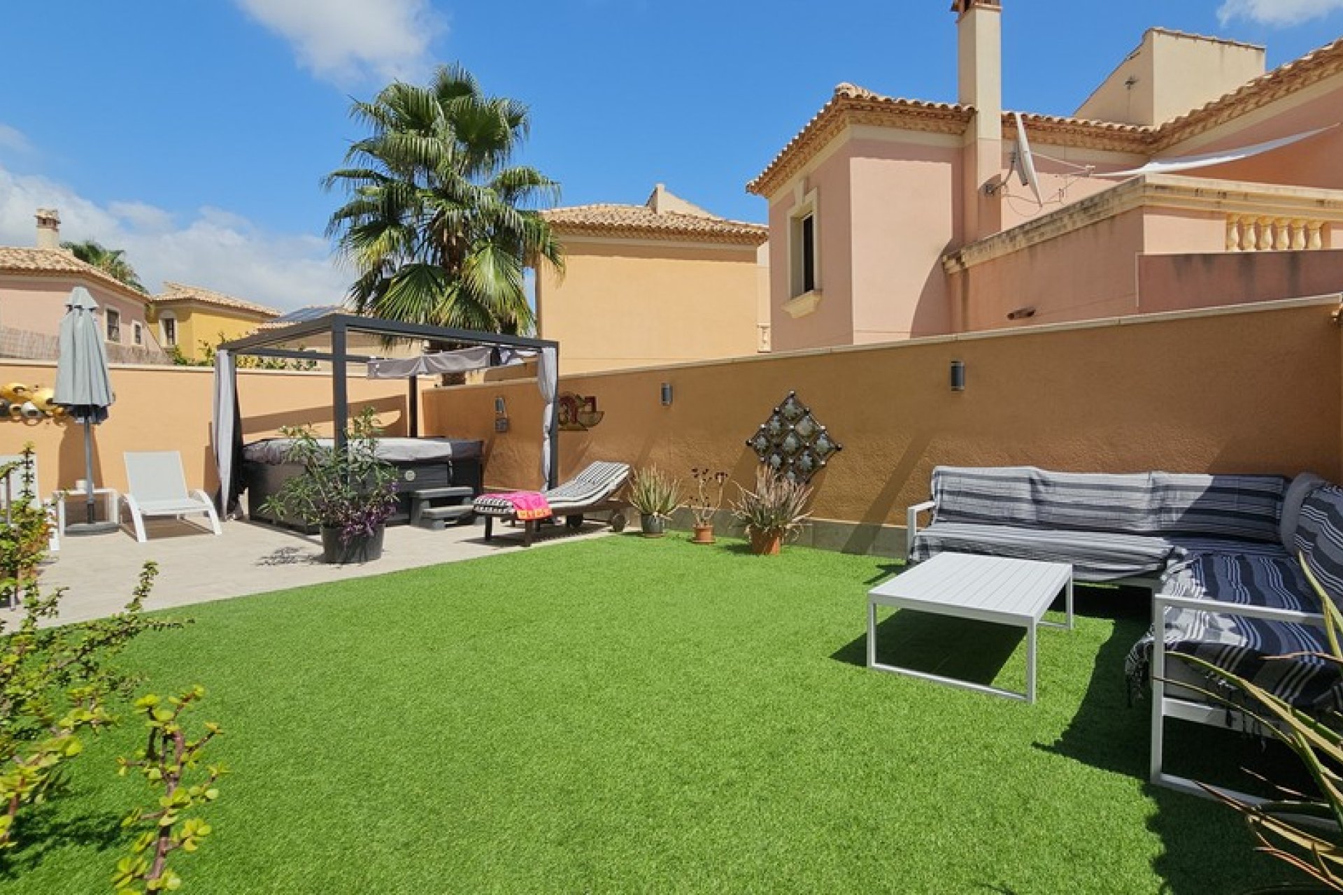 Reventa - Chalet Independiente - Ciudad Quesada