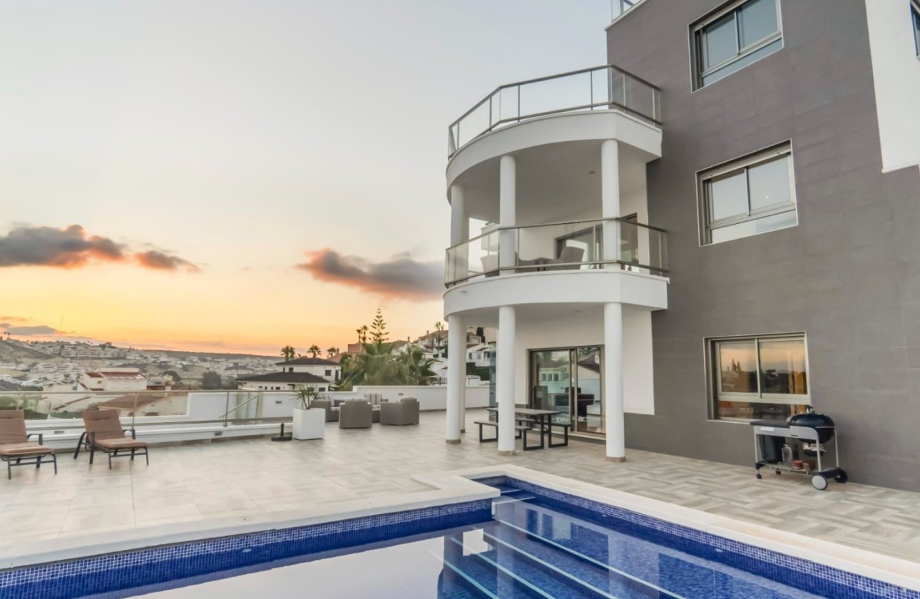 Reventa - Chalet Independiente - Ciudad Quesada