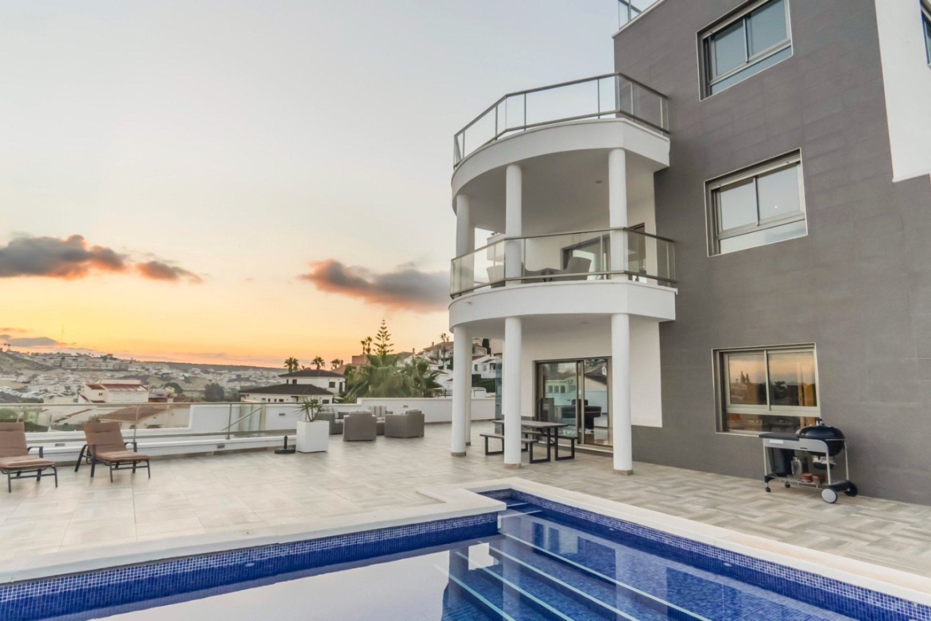 Reventa - Chalet Independiente - Ciudad Quesada