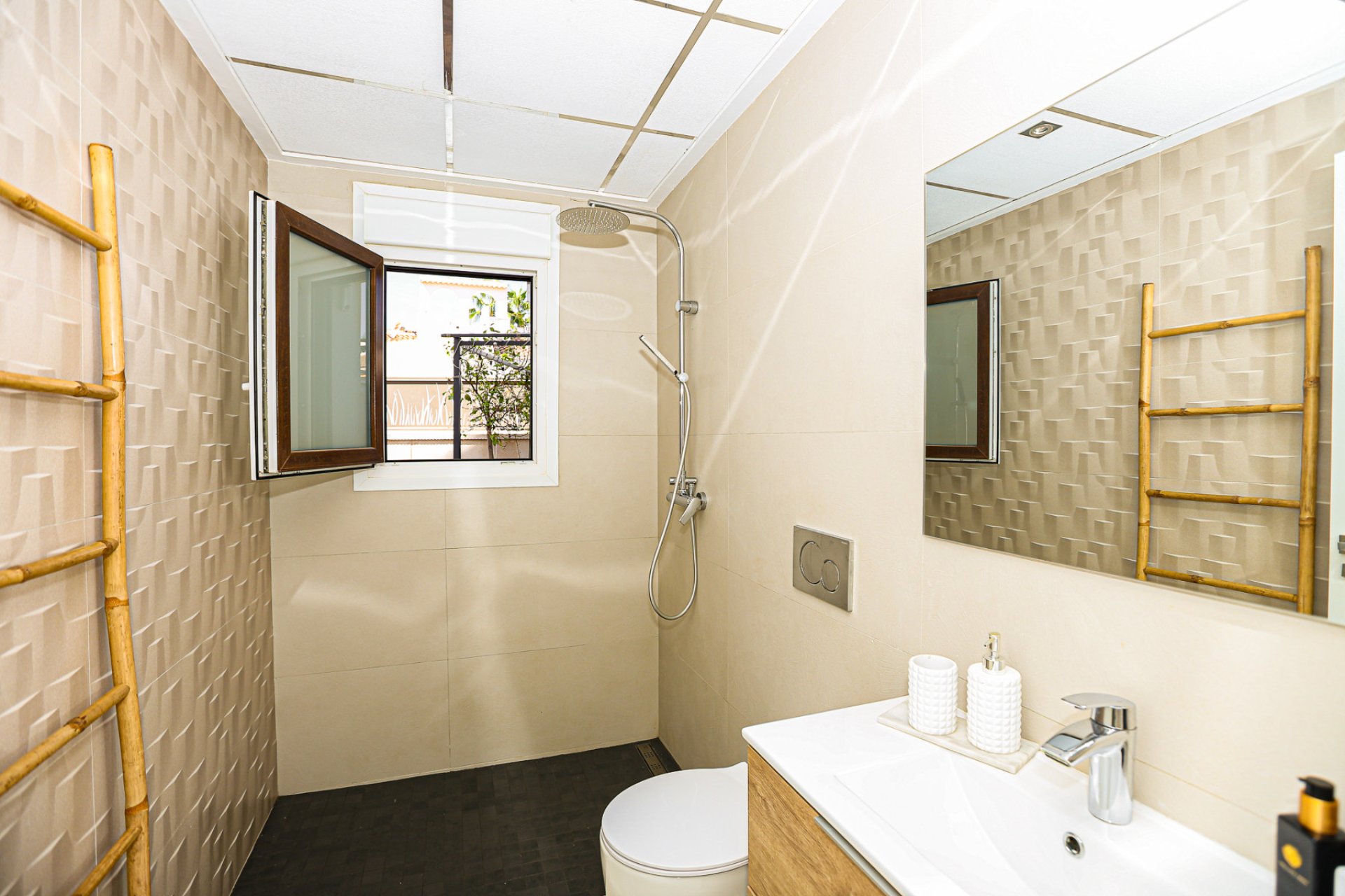 Reventa - Chalet Independiente - Ciudad Quesada