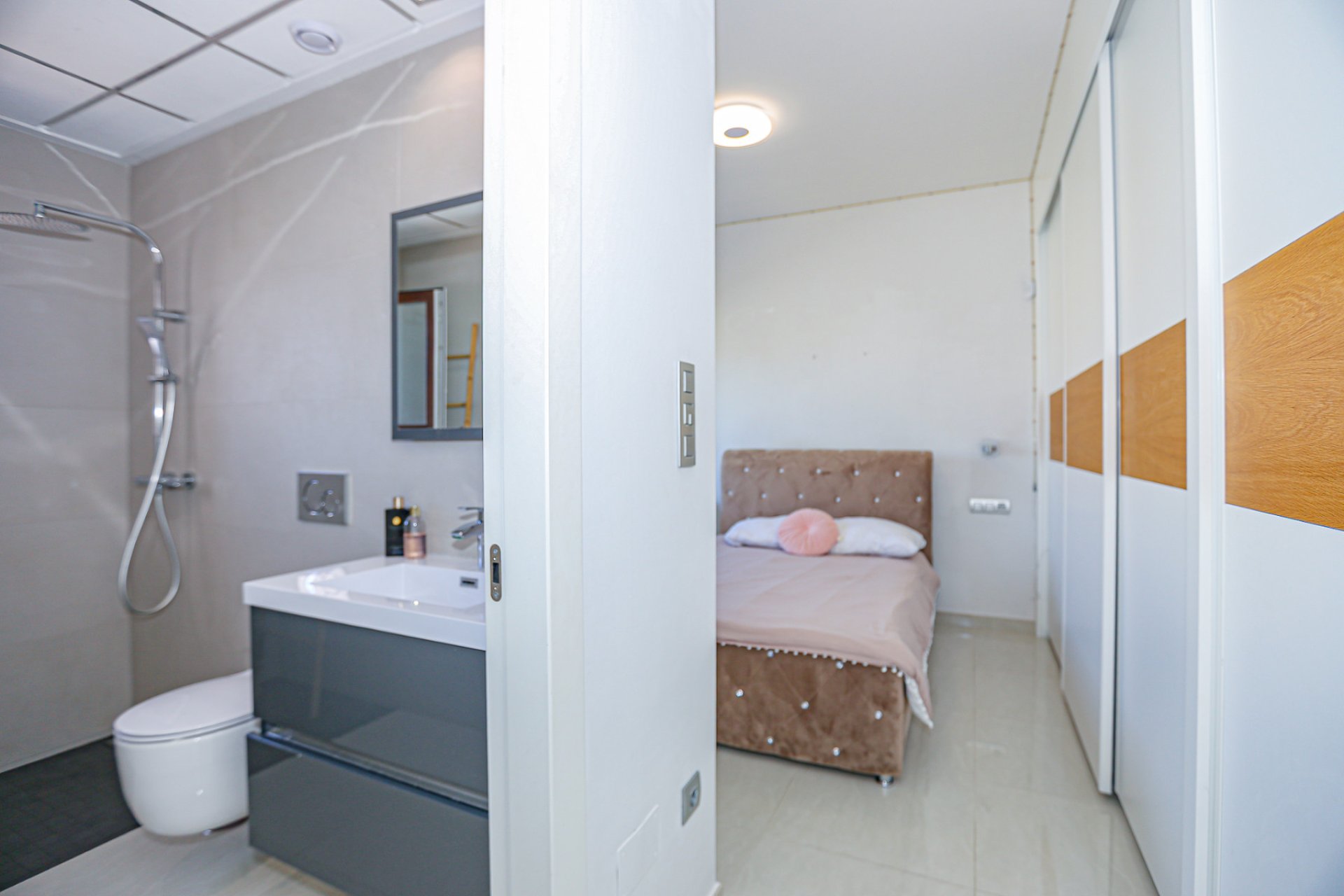 Reventa - Chalet Independiente - Ciudad Quesada