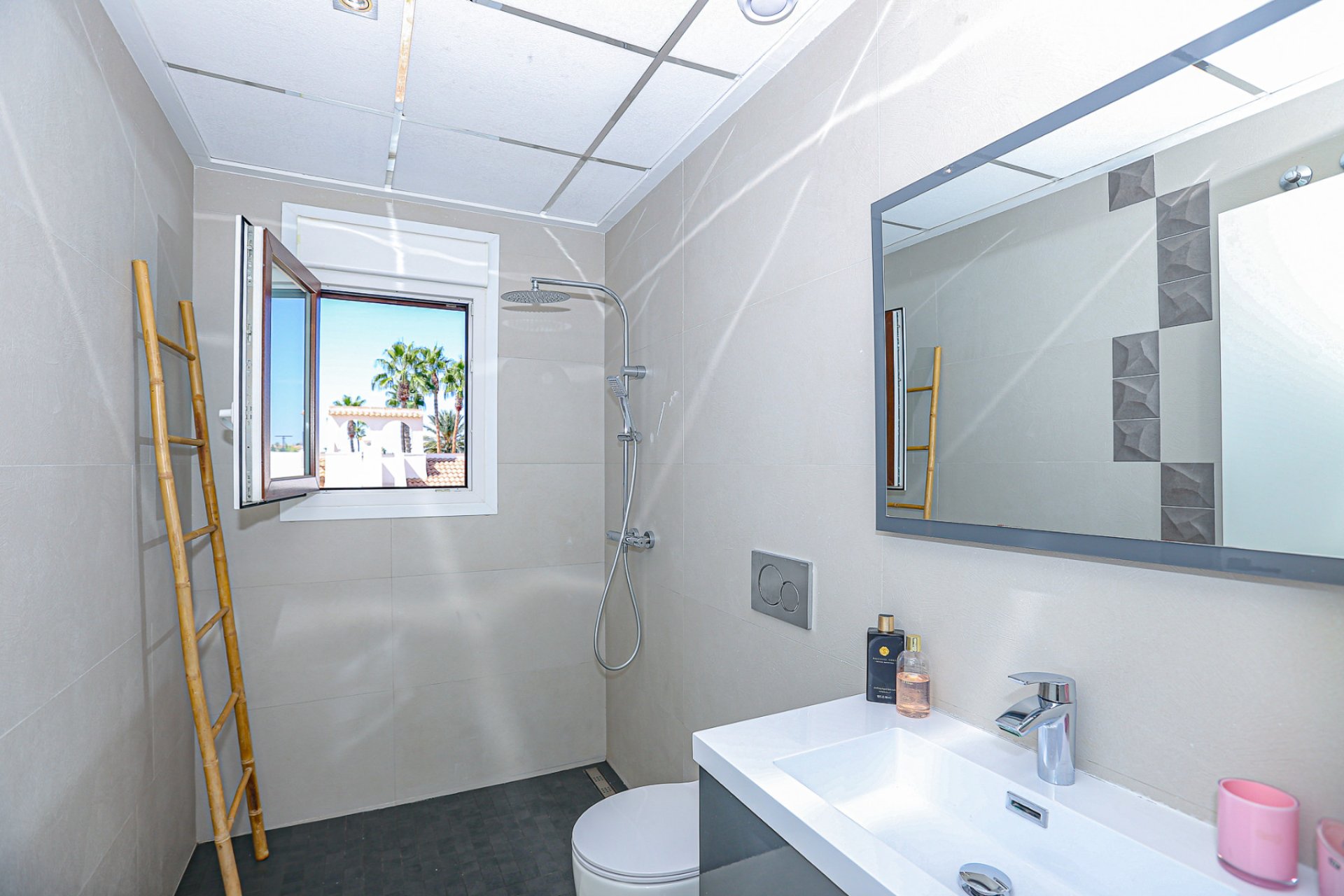 Reventa - Chalet Independiente - Ciudad Quesada