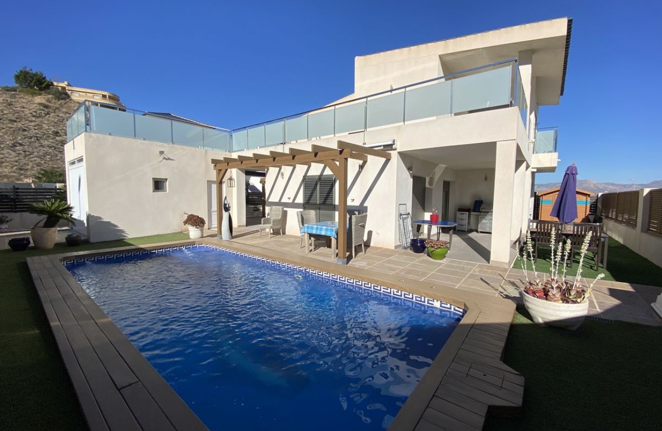 Reventa - Chalet Independiente - Cox