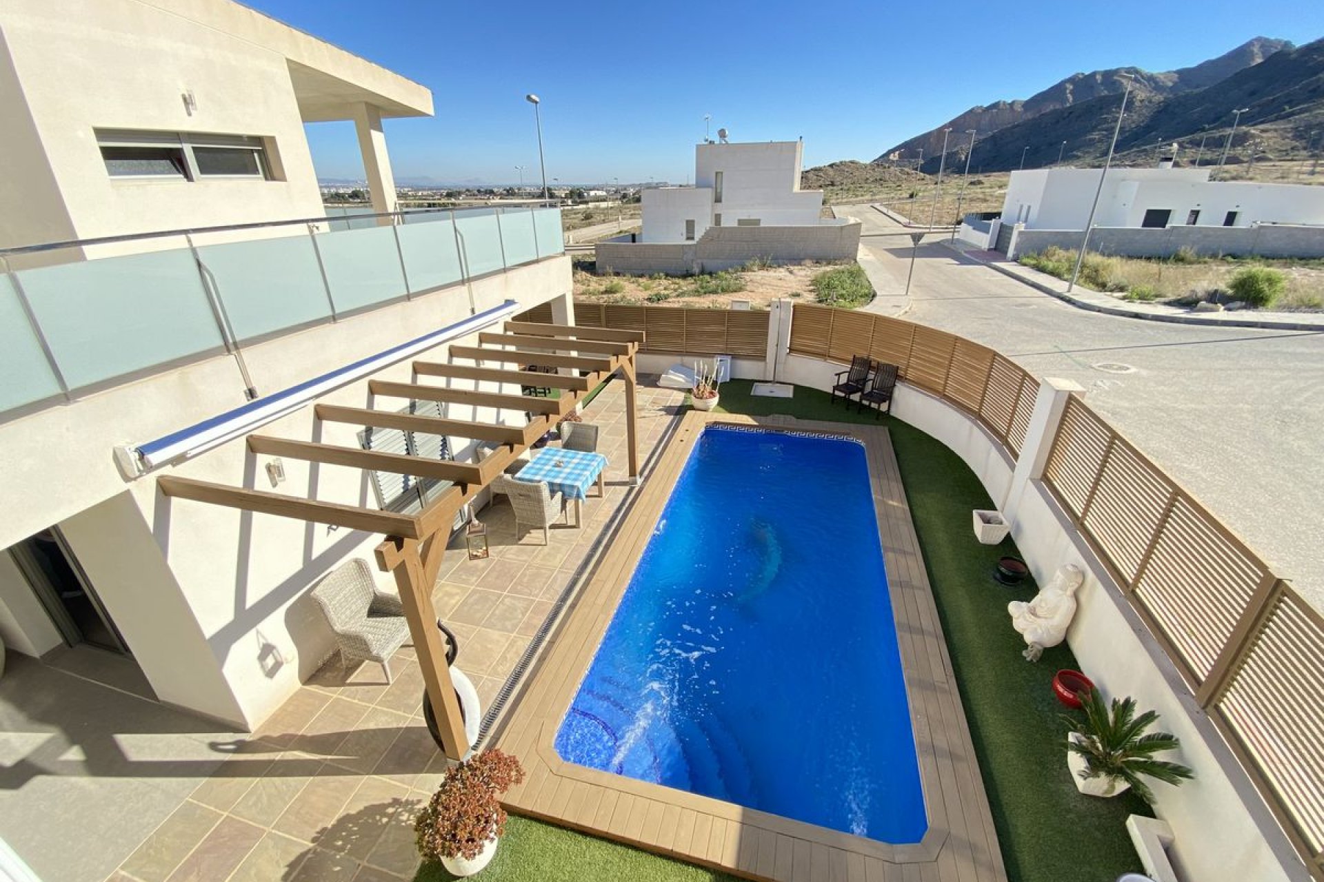 Reventa - Chalet Independiente - Cox