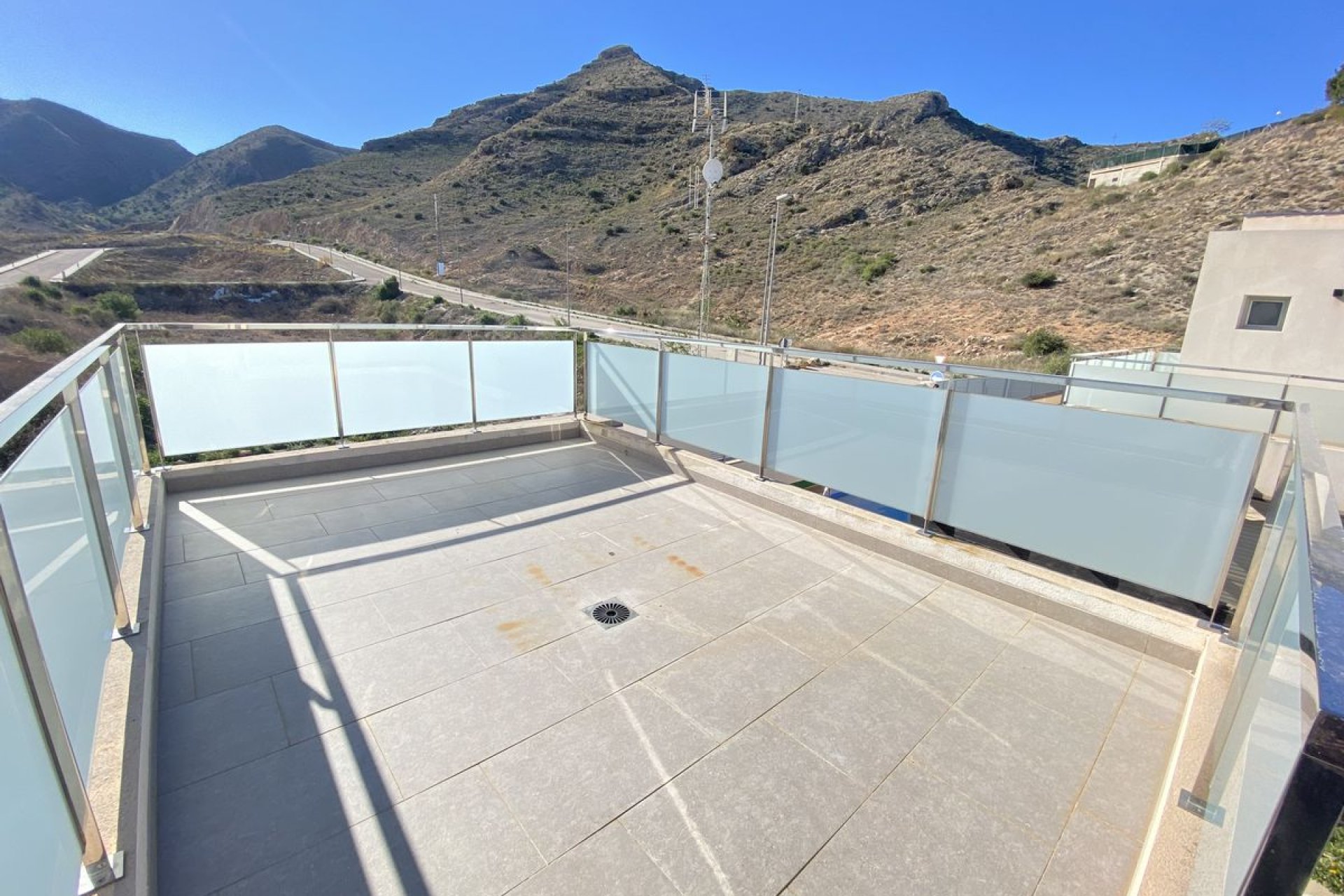 Reventa - Chalet Independiente - Cox