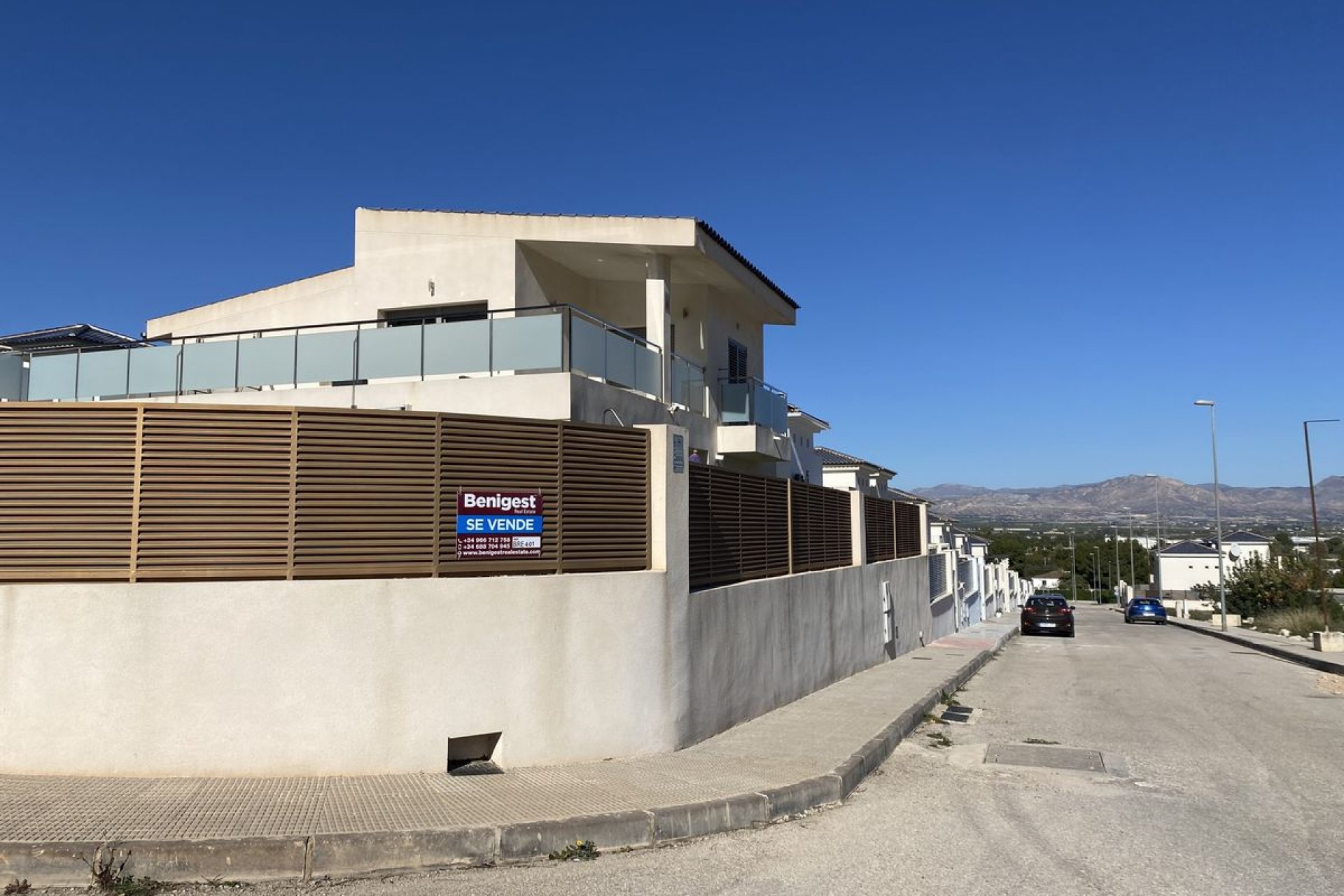 Reventa - Chalet Independiente - Cox