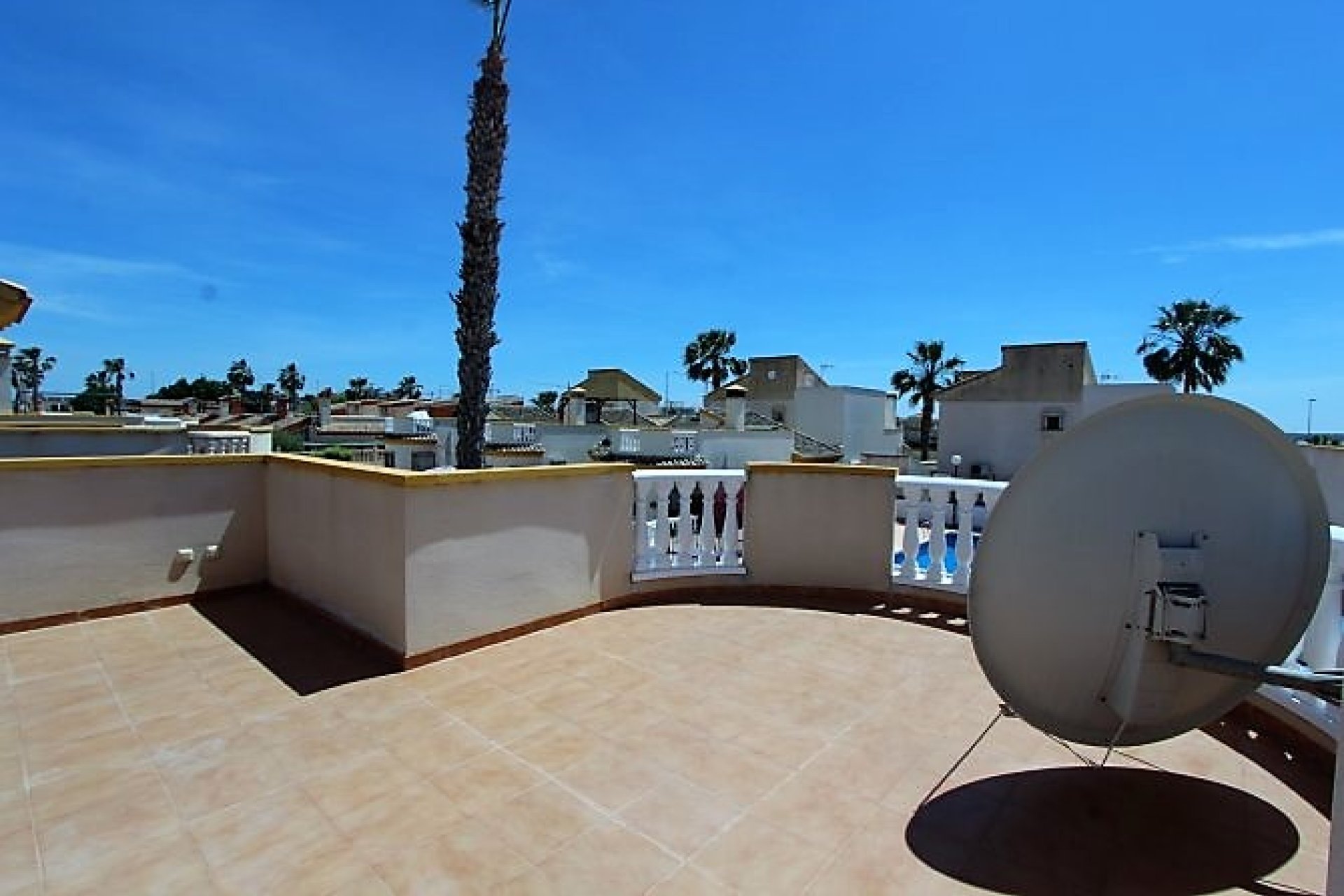 Reventa - Chalet Independiente - Guardamar del Segura - Urbanizaciones