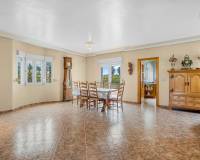 Reventa - Chalet Independiente - Jacarilla