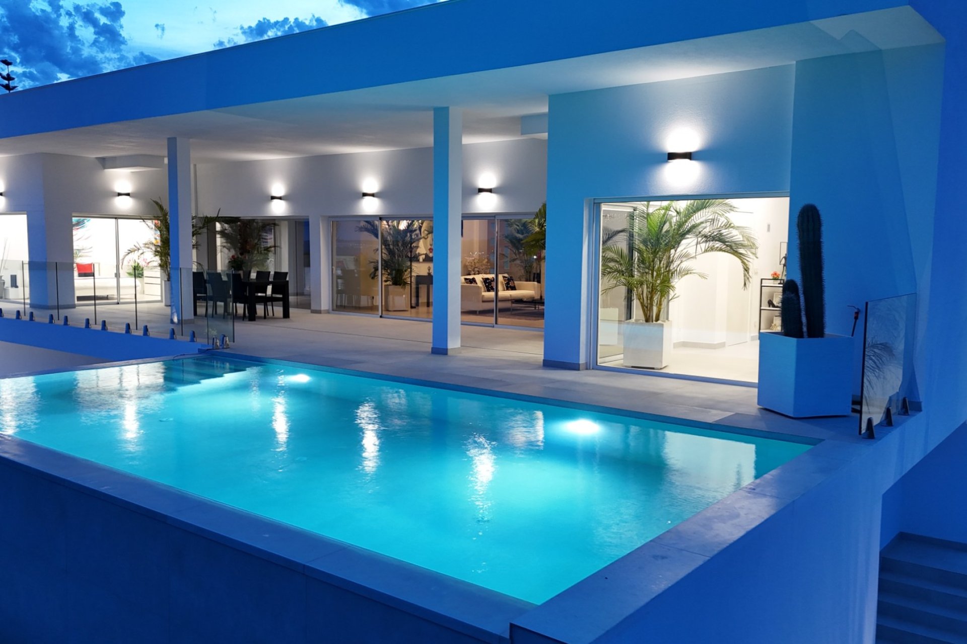 Reventa - Chalet Independiente - La Marina