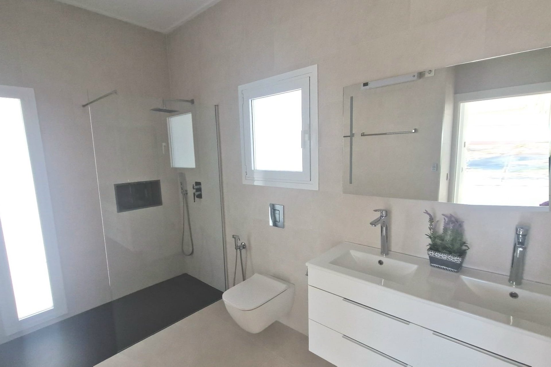 Reventa - Chalet Independiente - La Marina