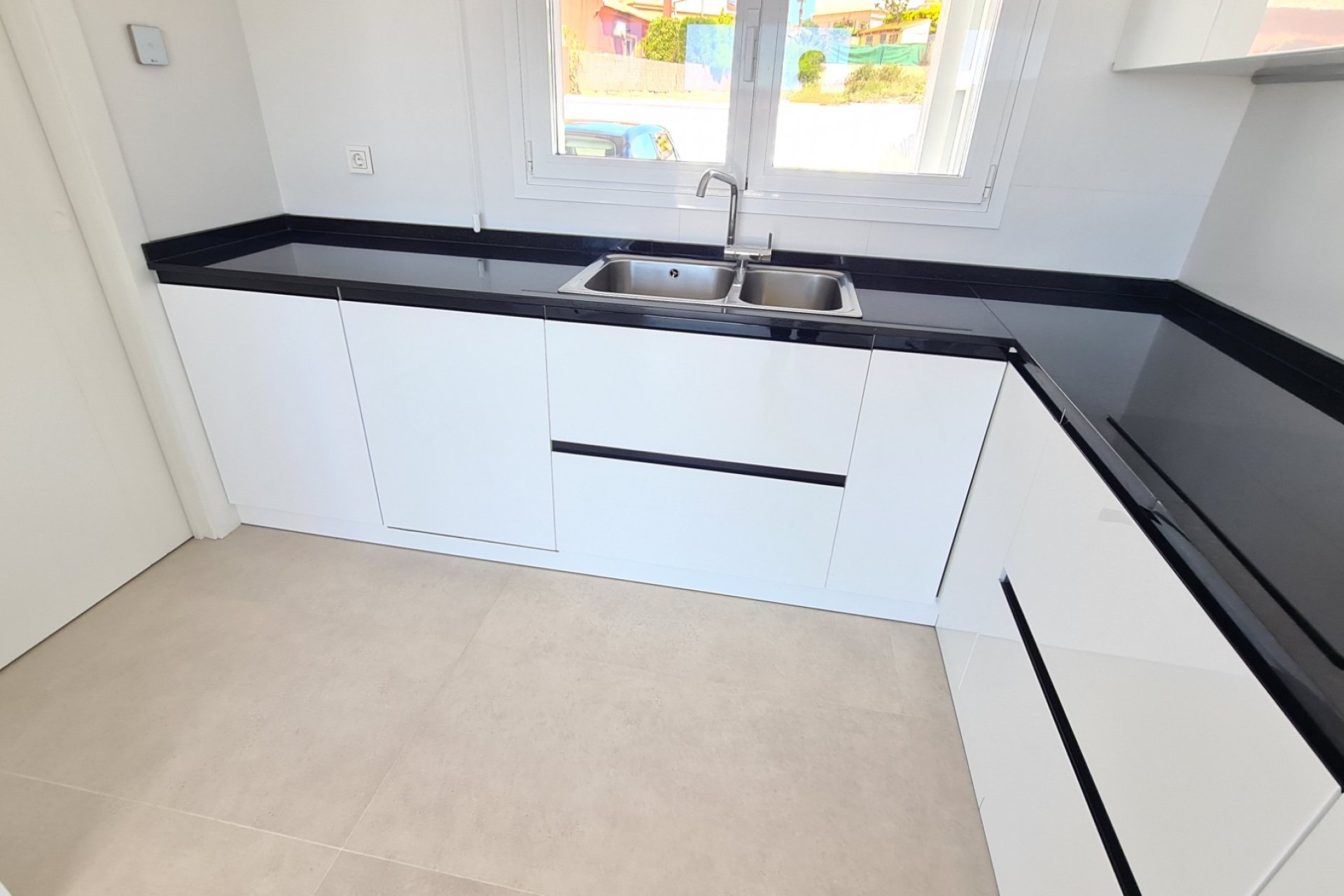 Reventa - Chalet Independiente - La Marina