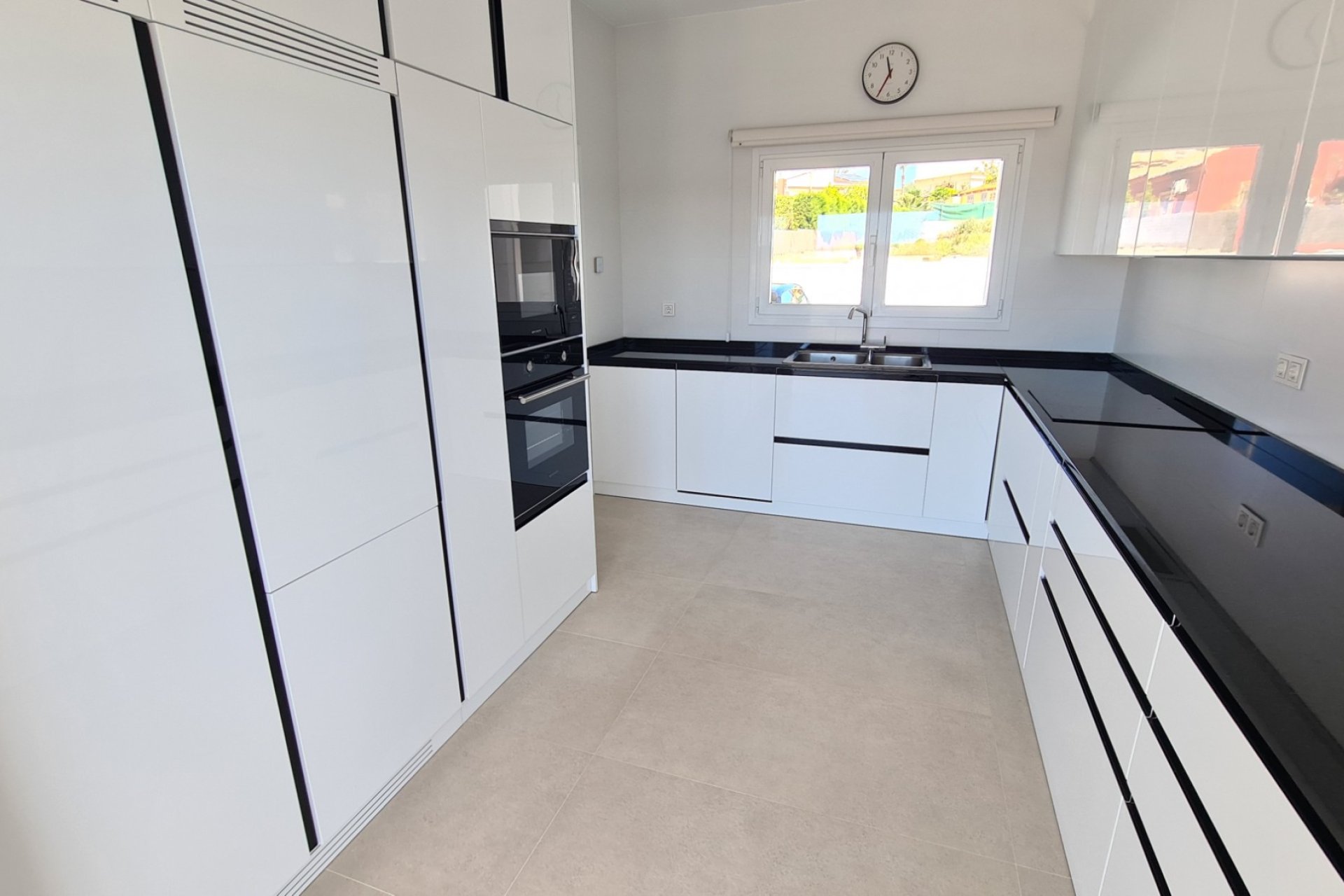 Reventa - Chalet Independiente - La Marina