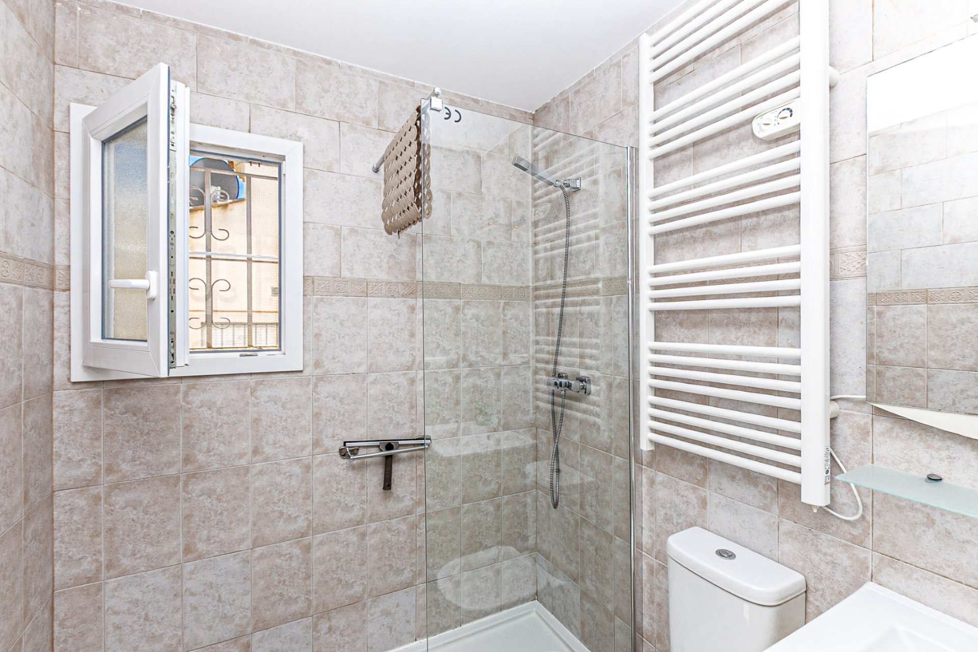 Reventa - Chalet Independiente - La Marina