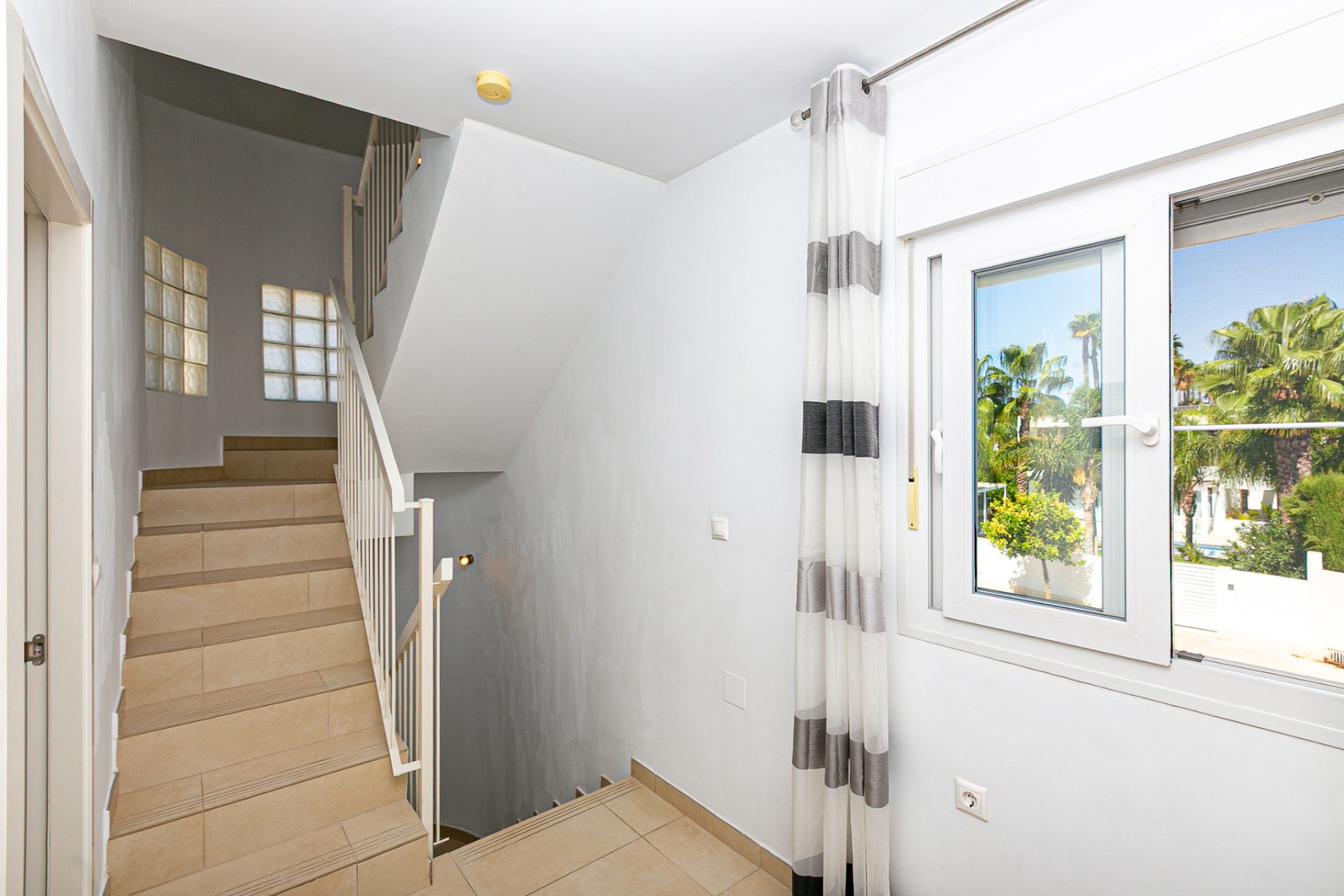 Reventa - Chalet Independiente - La Marina