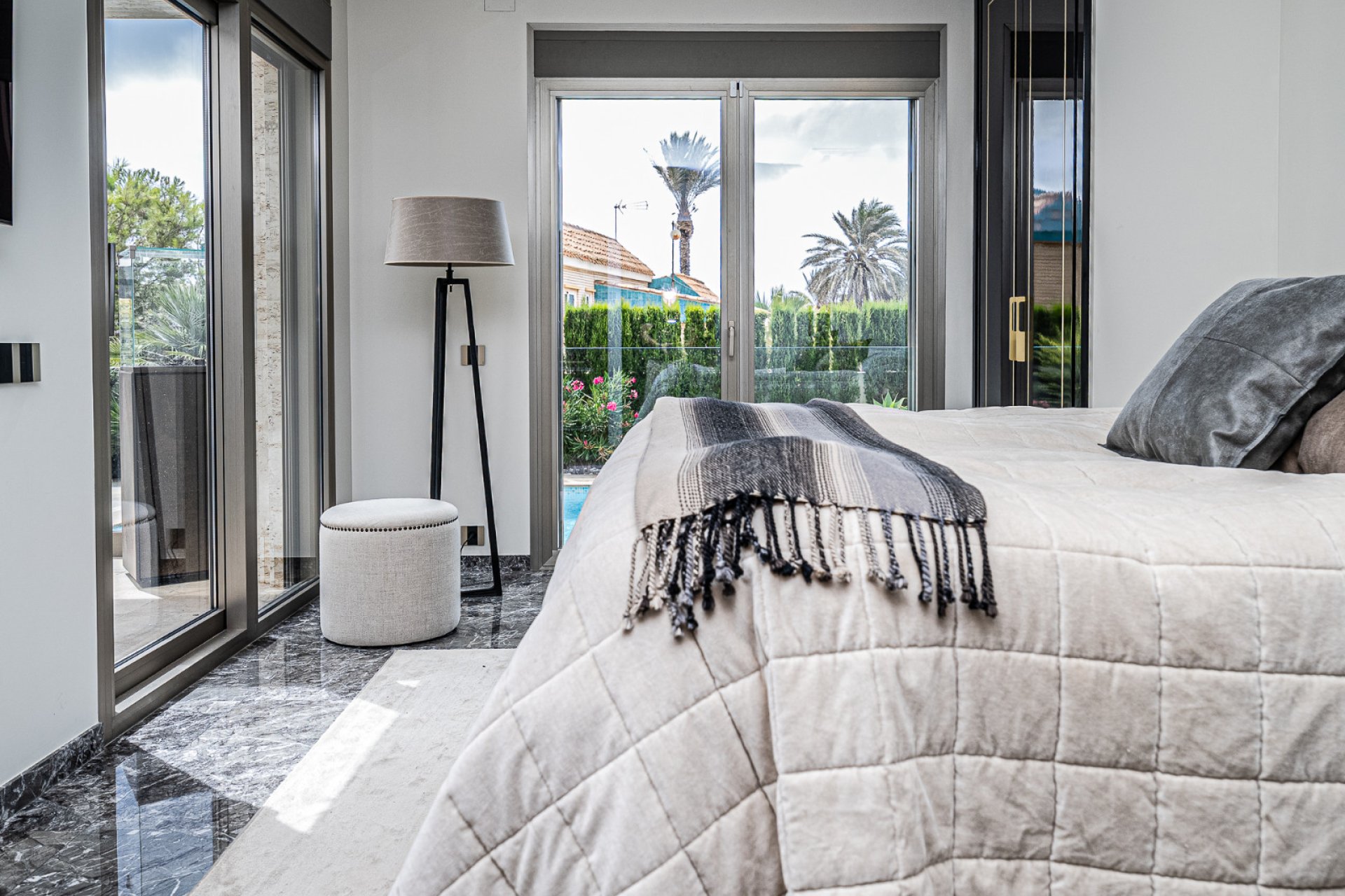 Reventa - Chalet Independiente - La Zenia - Beach