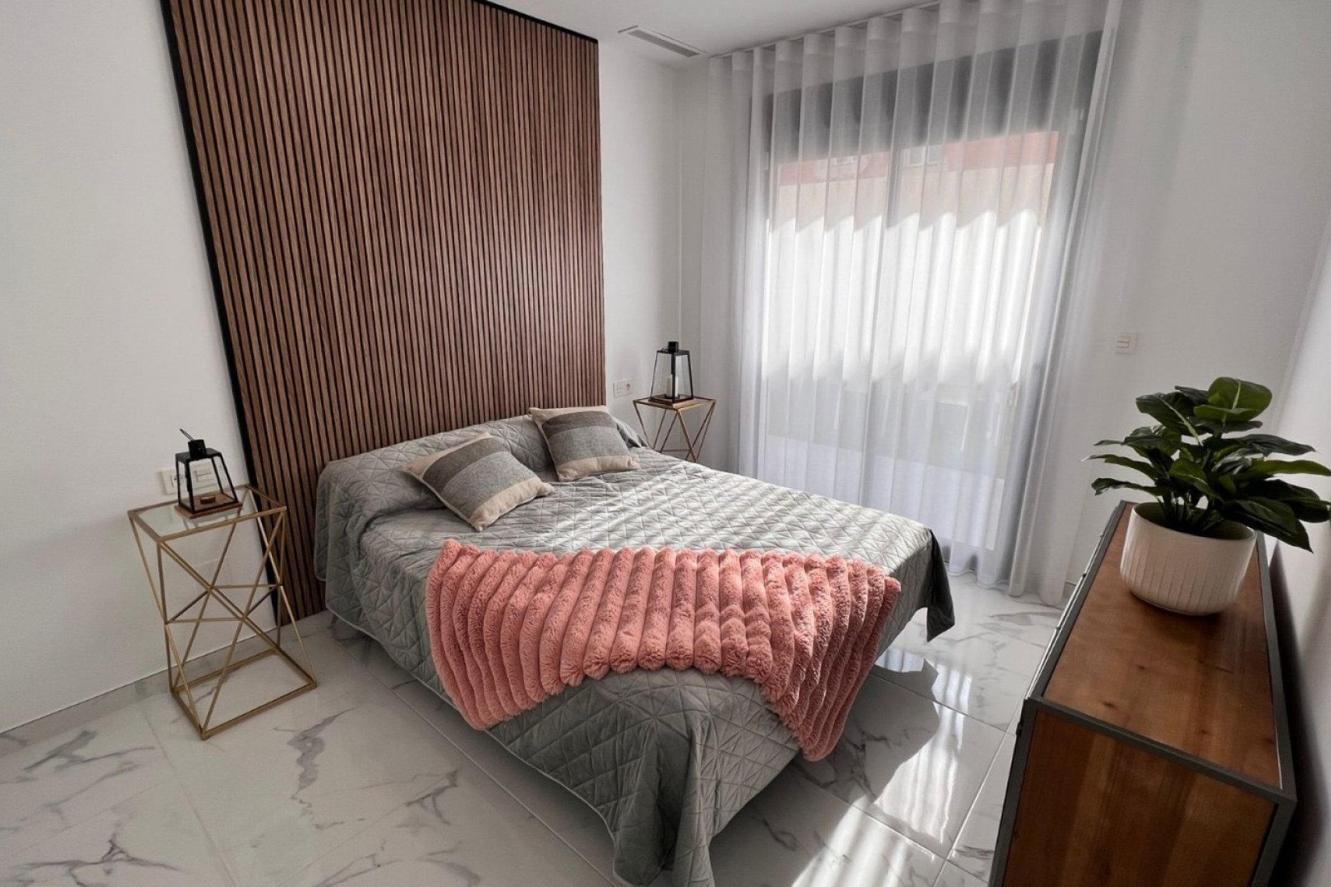 Reventa - Chalet Independiente - Los Montesinos