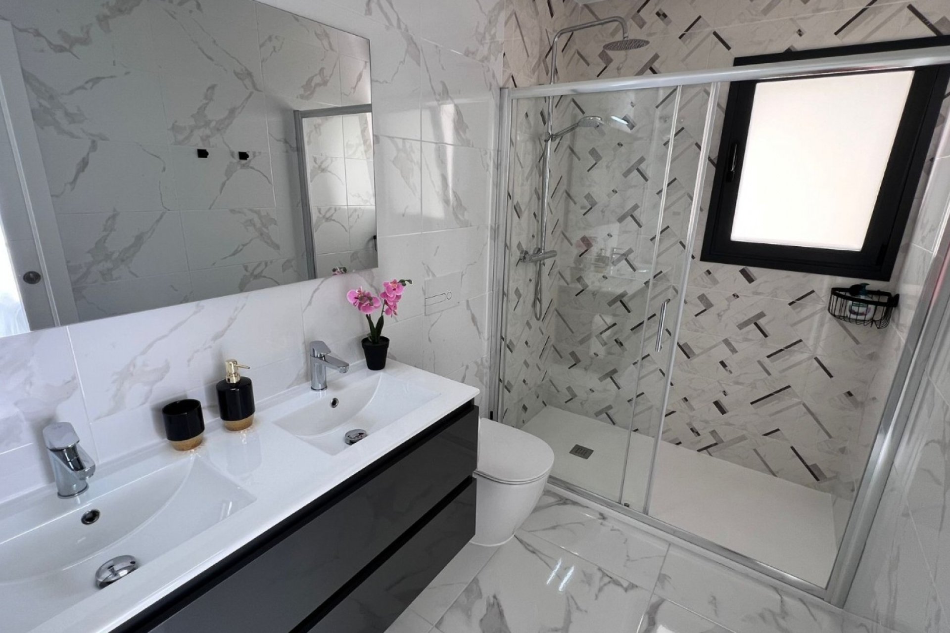 Reventa - Chalet Independiente - Los Montesinos