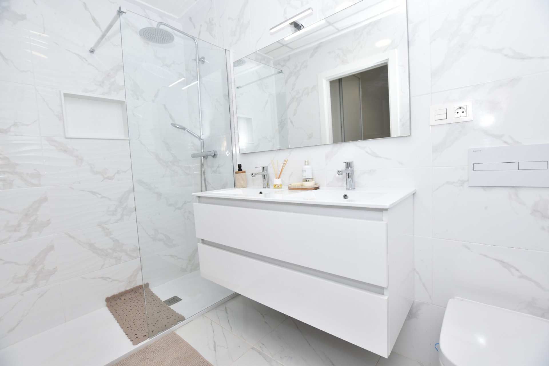 Reventa - Chalet Independiente - Los Montesinos