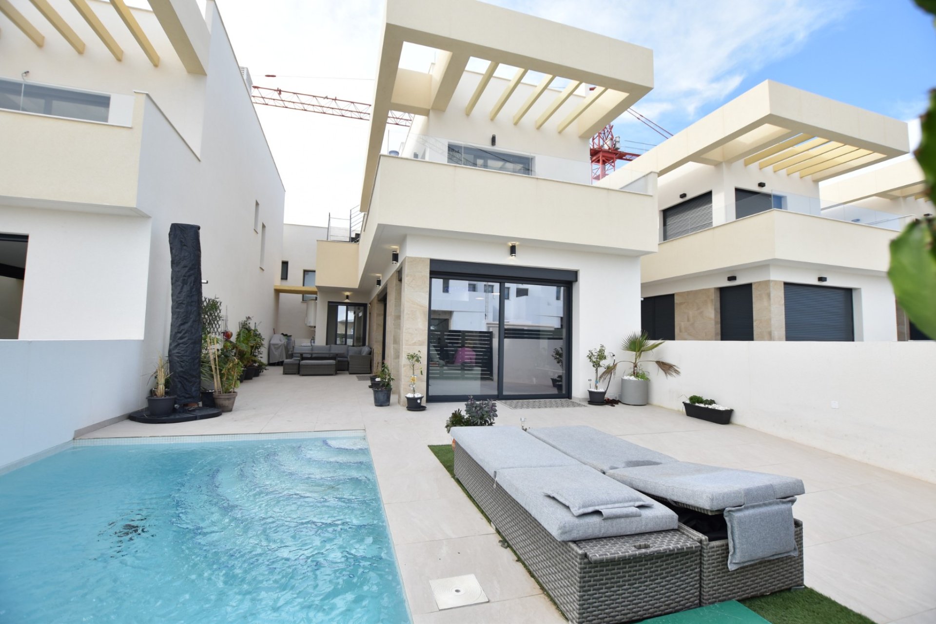 Reventa - Chalet Independiente - Los Montesinos