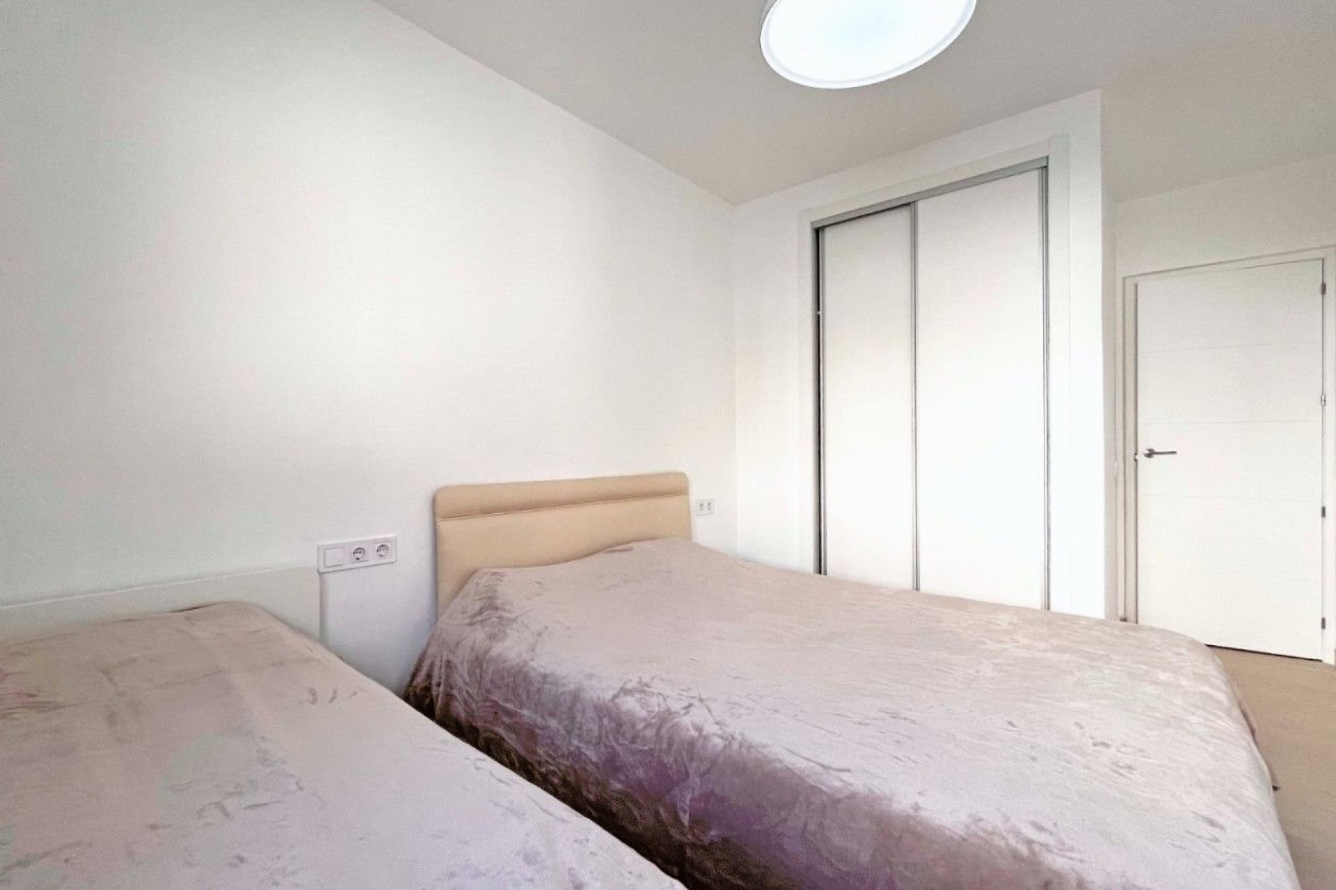 Reventa - Chalet Independiente - Orihuela Costa