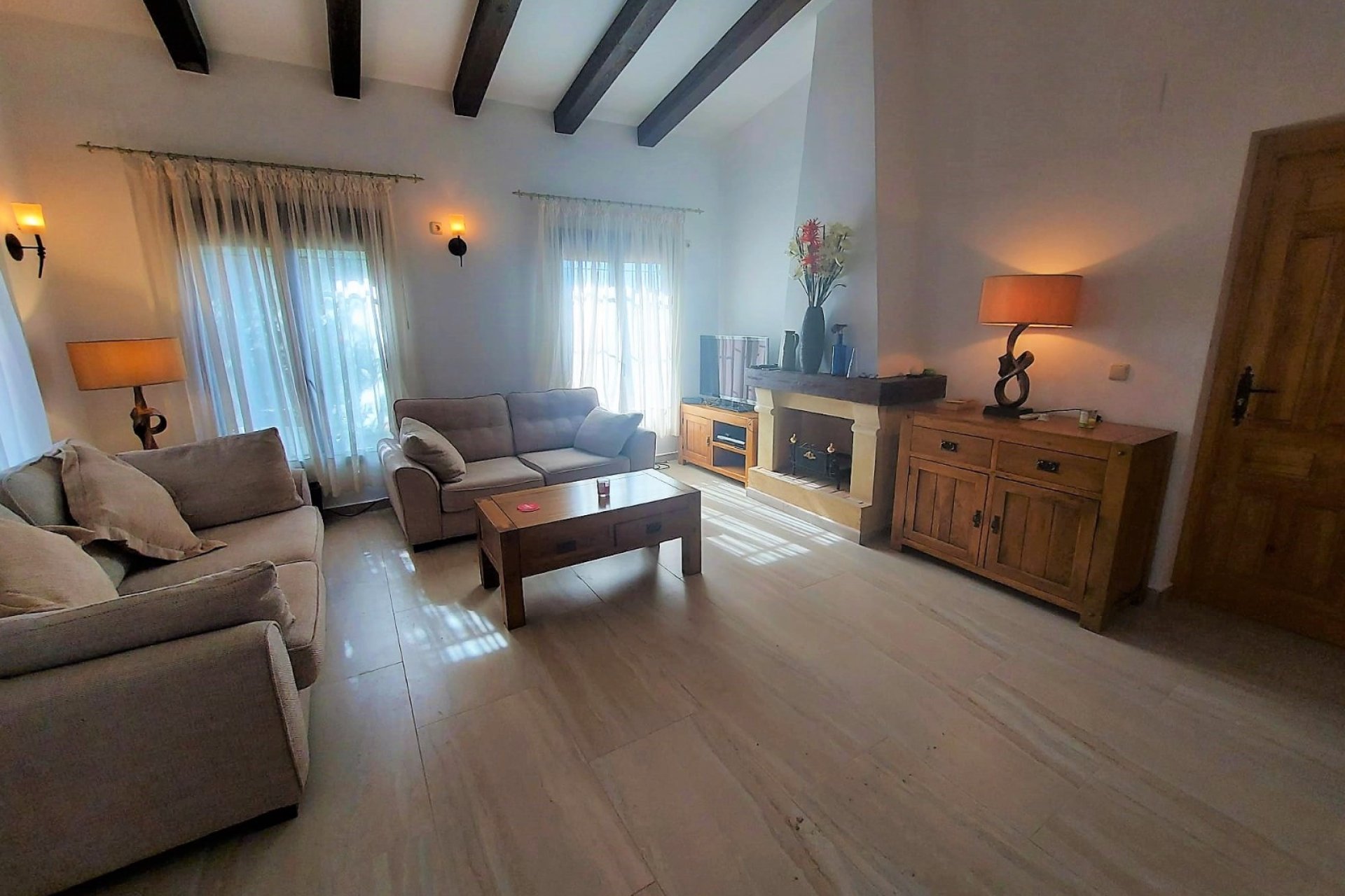 Reventa - Chalet Independiente - Orihuela