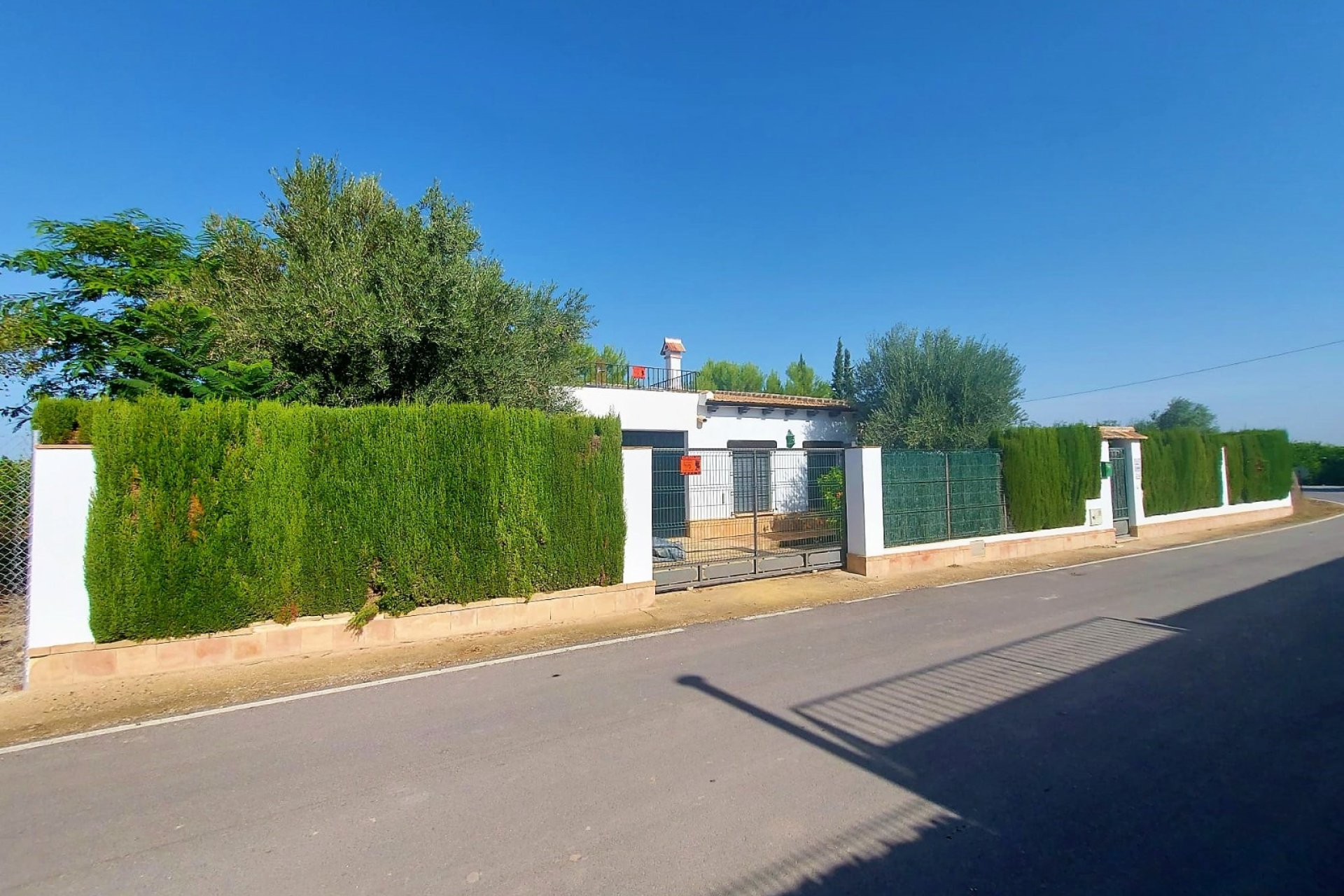 Reventa - Chalet Independiente - Orihuela