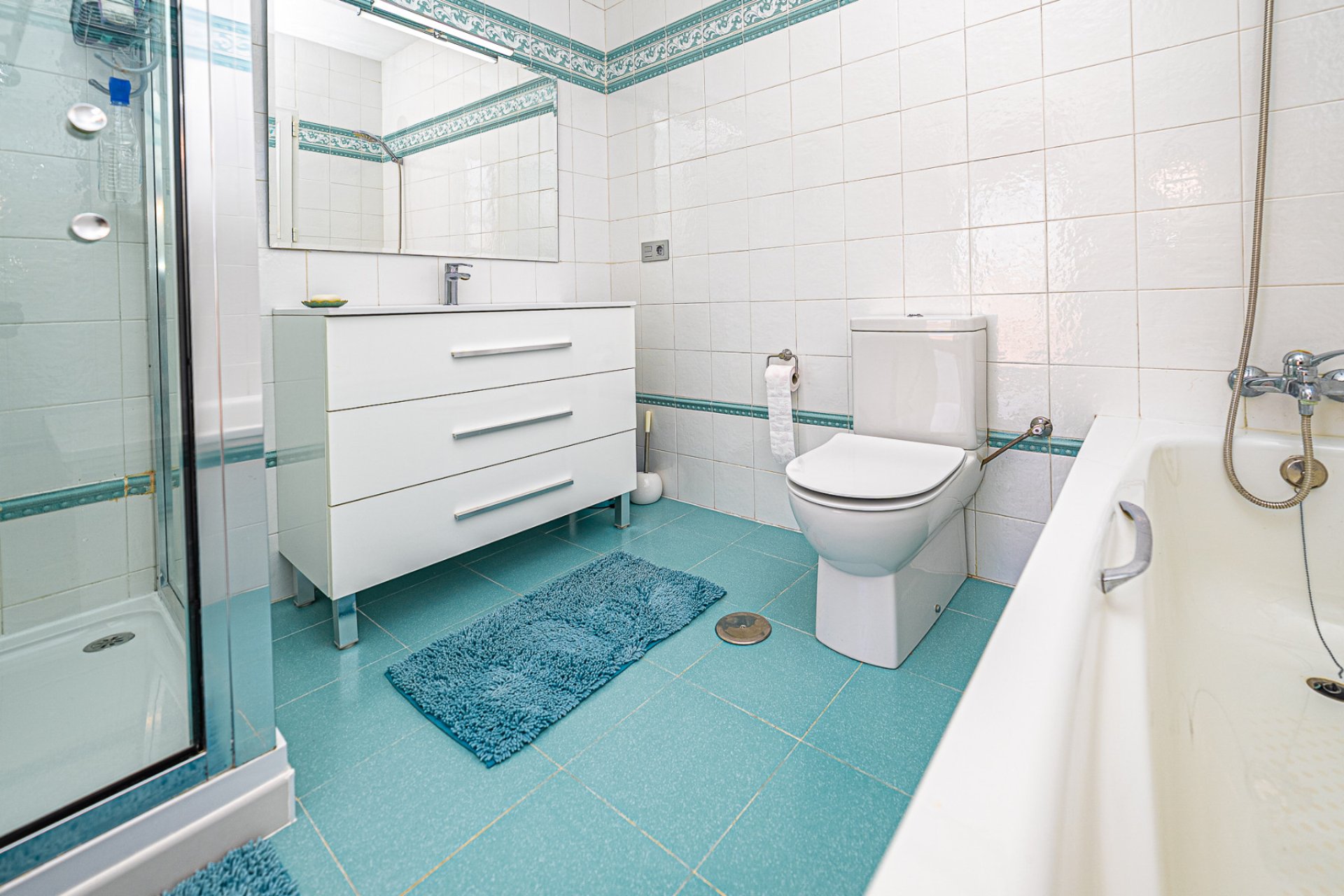 Reventa - Chalet Independiente - Playa Flamenca - Montilla