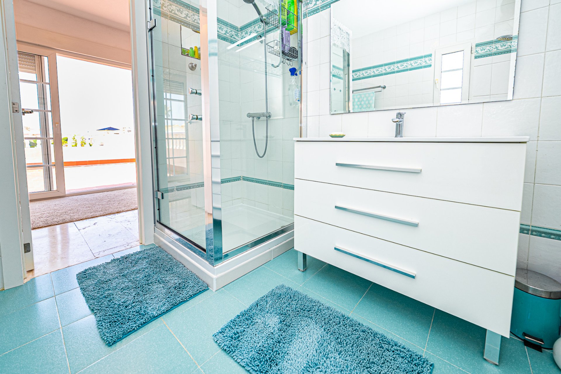 Reventa - Chalet Independiente - Playa Flamenca - Montilla