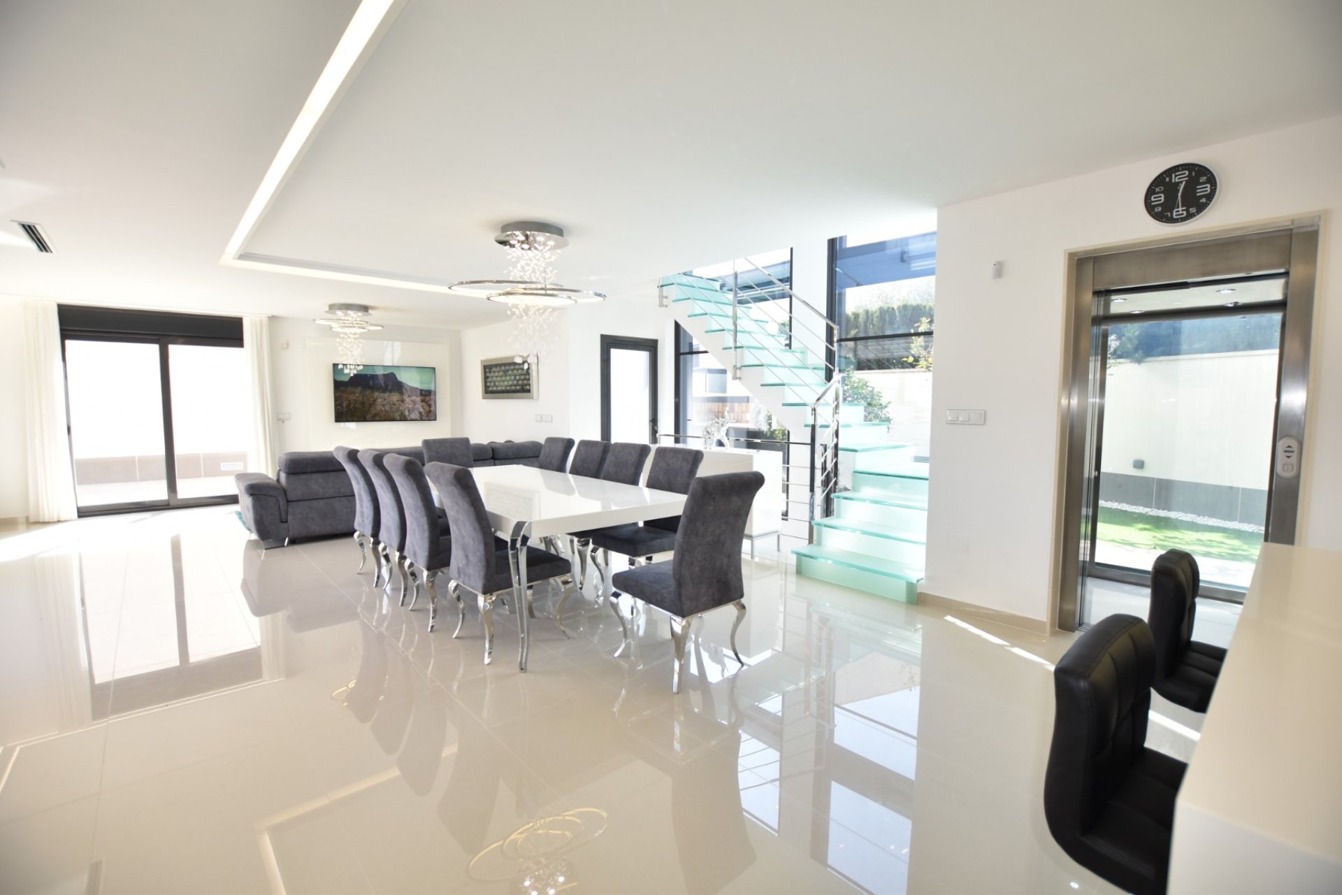 Reventa - Chalet Independiente - San Miguel de Salinas