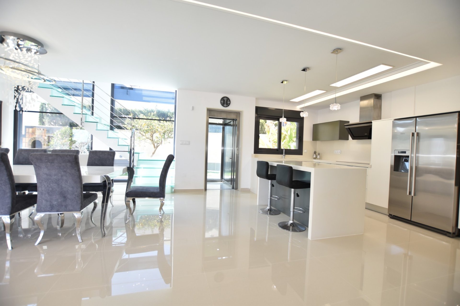 Reventa - Chalet Independiente - San Miguel de Salinas