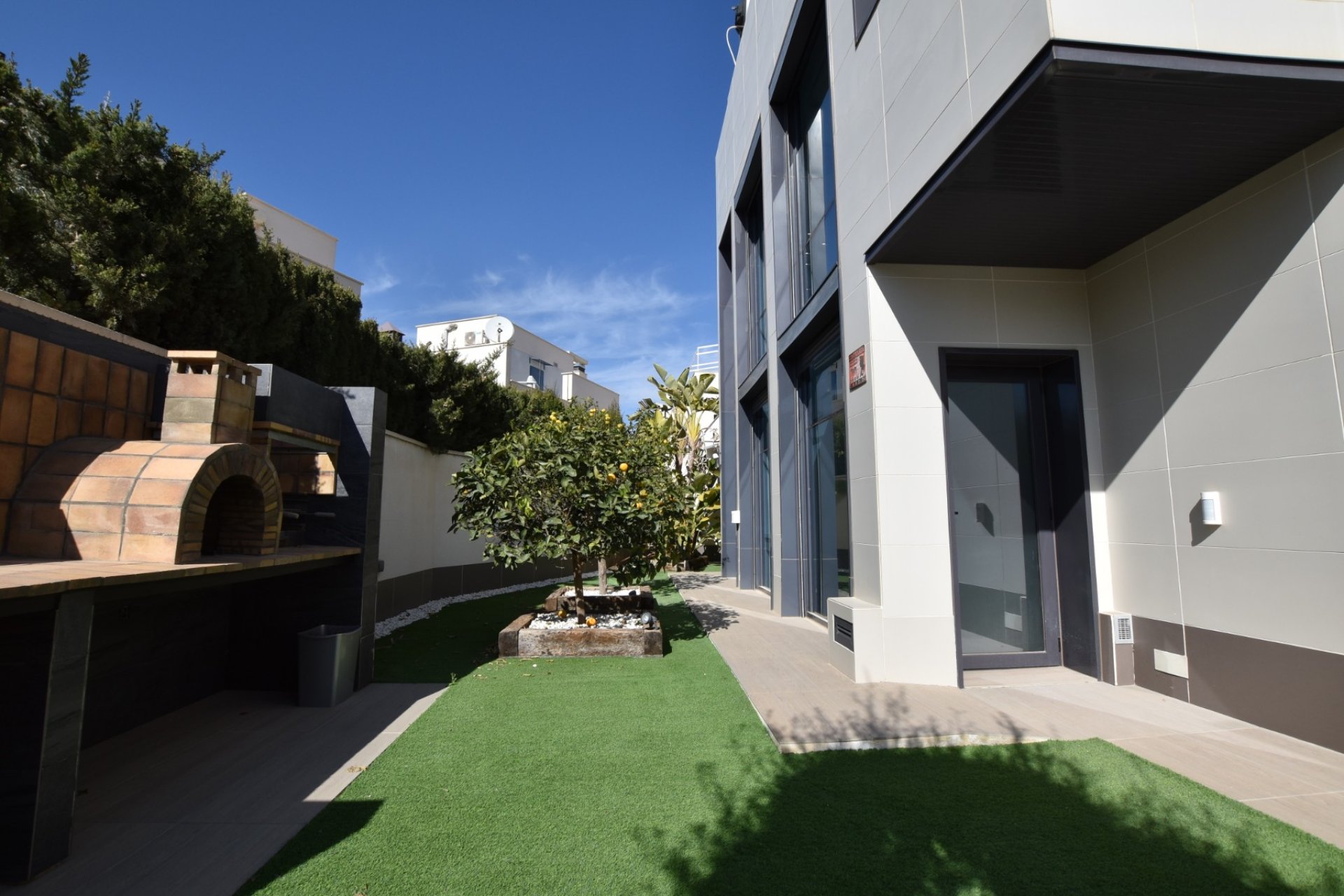 Reventa - Chalet Independiente - San Miguel de Salinas