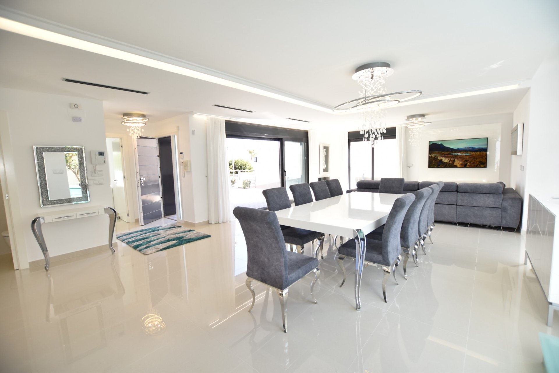 Reventa - Chalet Independiente - San Miguel de Salinas