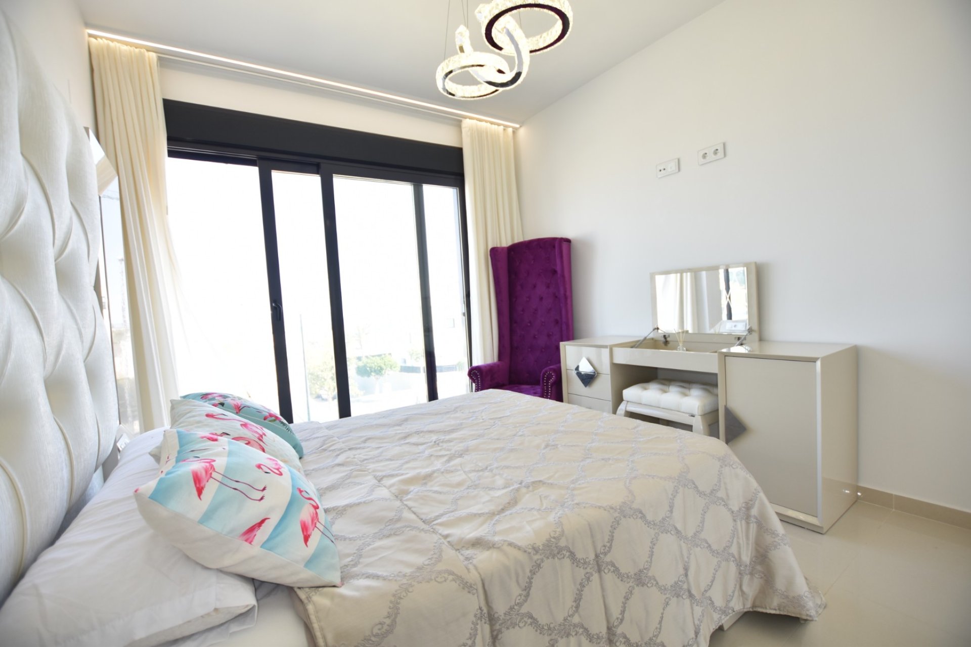 Reventa - Chalet Independiente - San Miguel de Salinas