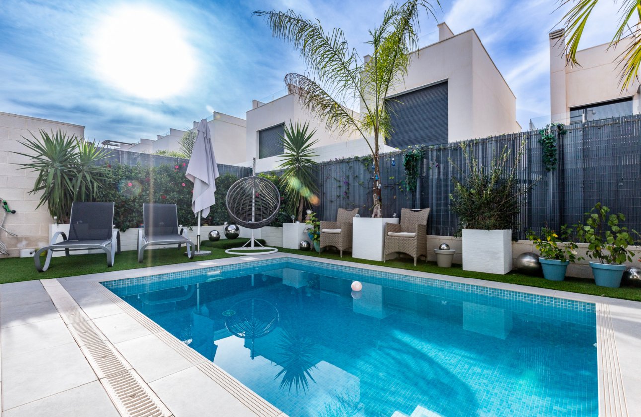 Reventa - Chalet Independiente - Villamartin - Pau 26