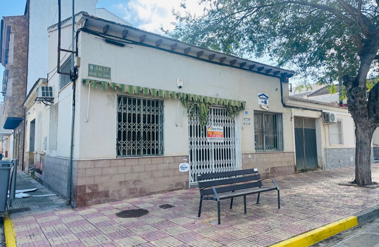 Reventa - Commercial (6) - Jacarilla