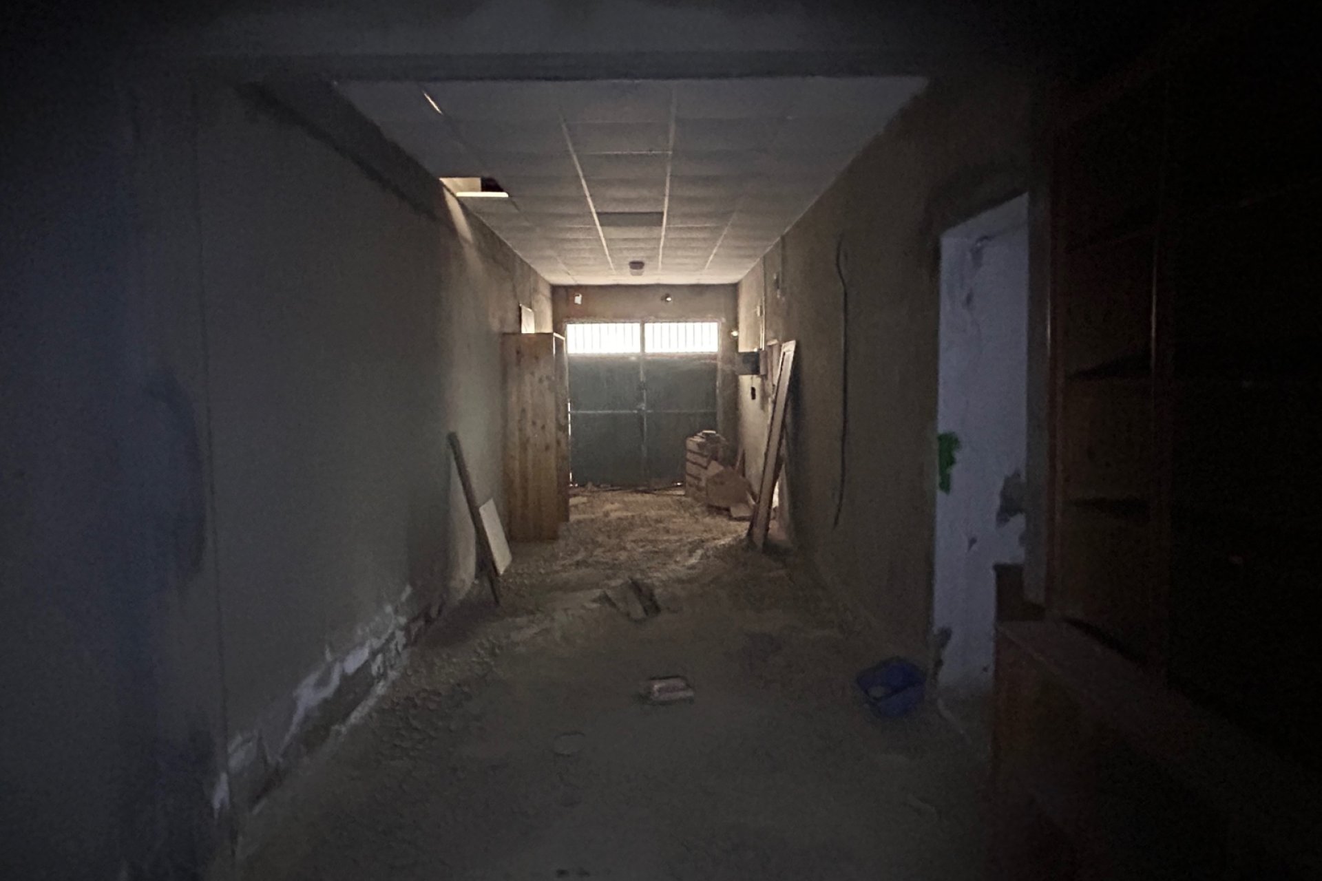 Reventa - Commercial (6) - Jacarilla