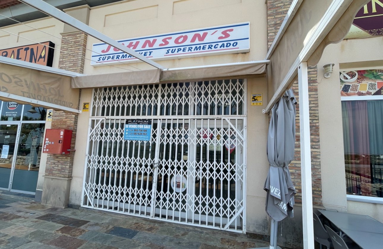 Reventa - Commercial - Algorfa