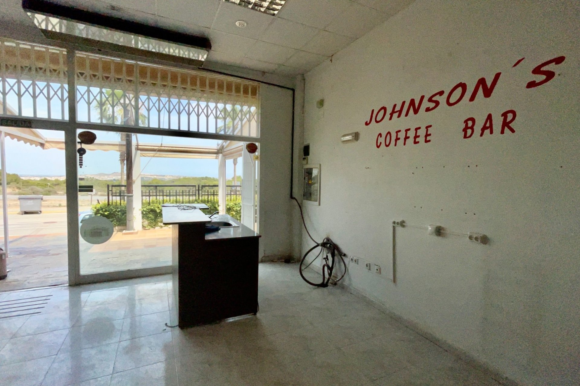 Reventa - Commercial - Algorfa