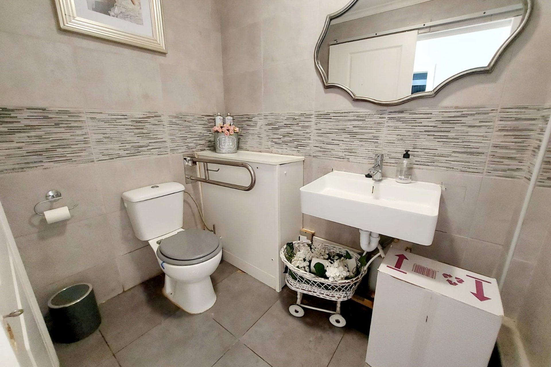 Reventa - Commercial - Algorfa