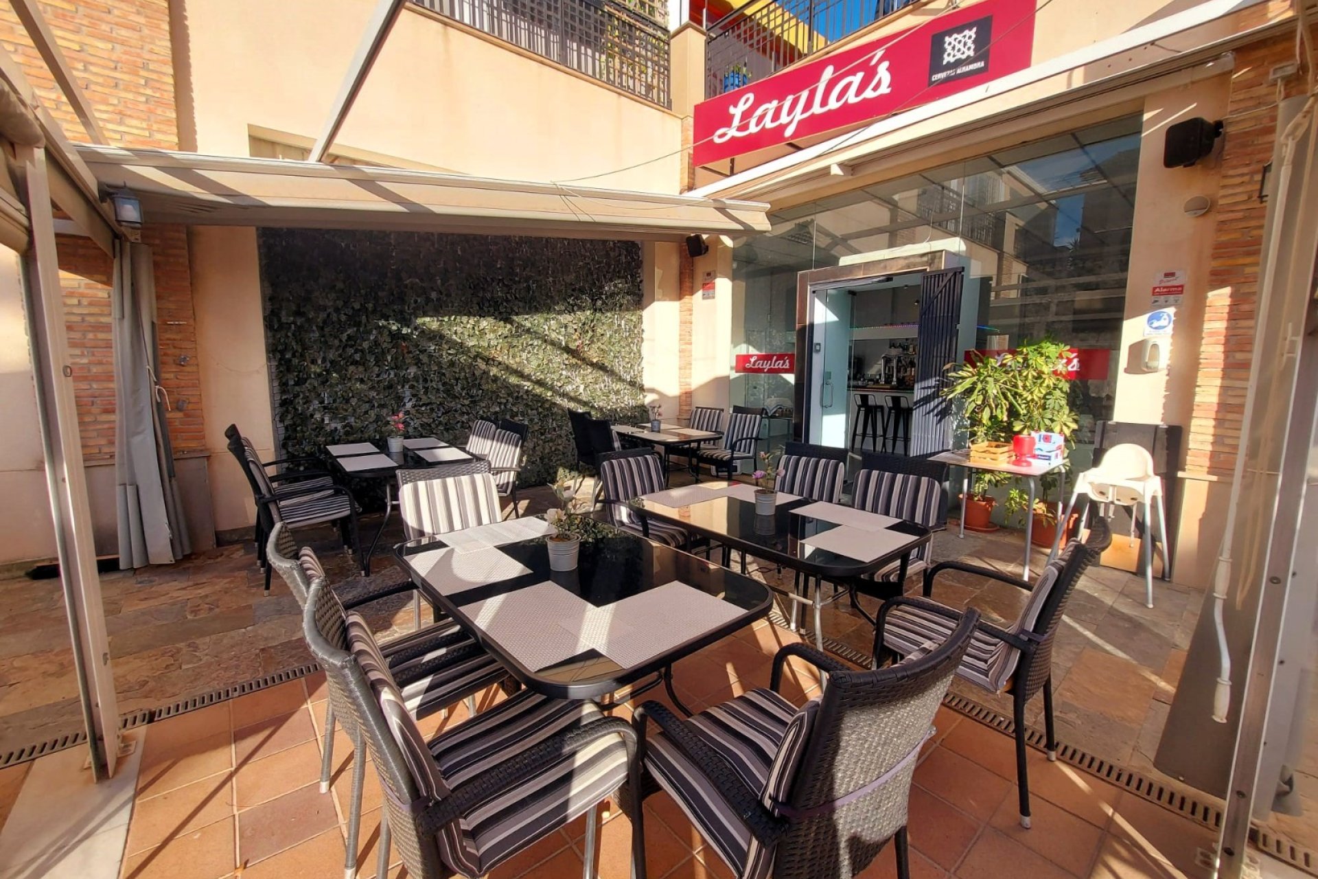 Reventa - Commercial - Algorfa