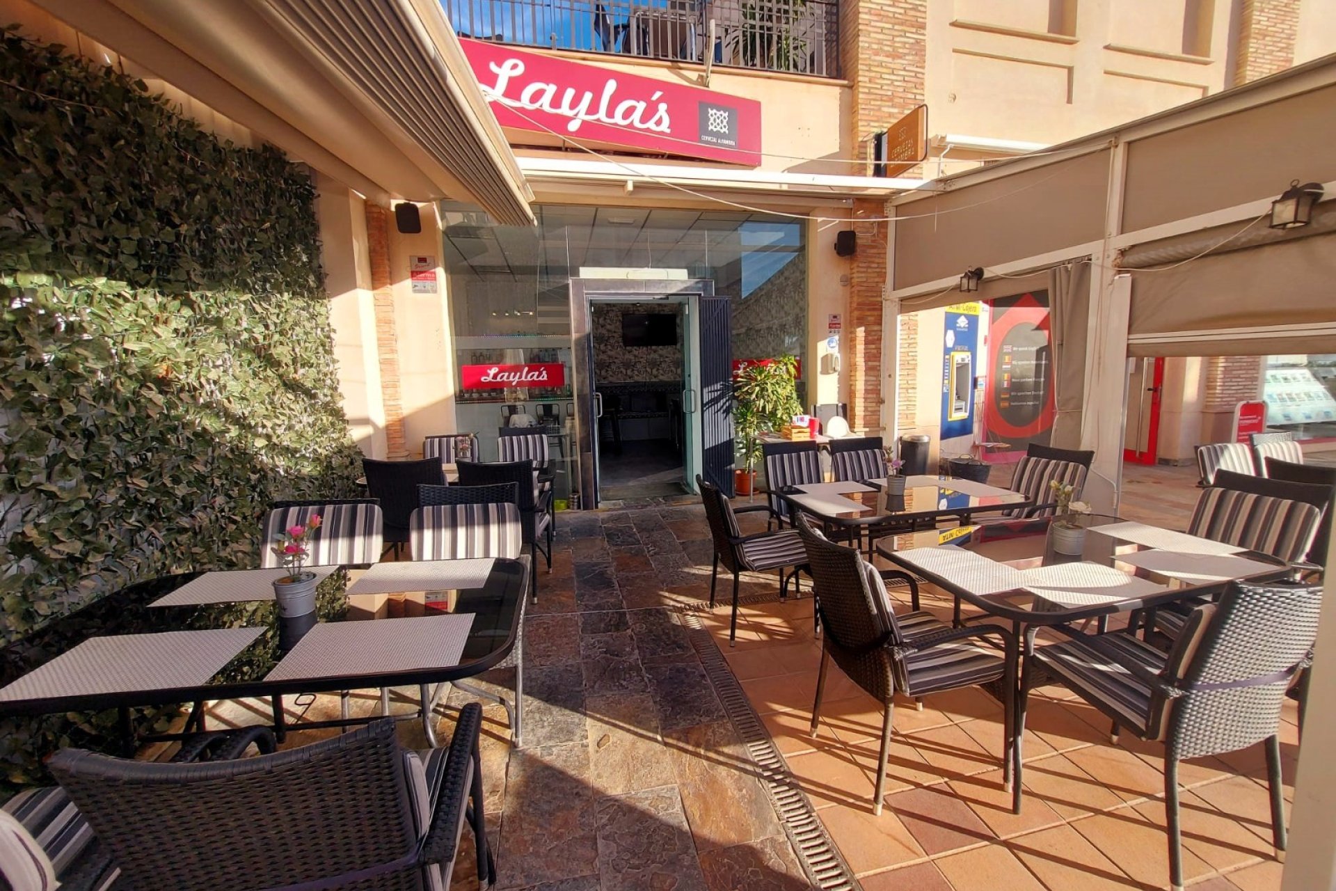 Reventa - Commercial - Algorfa