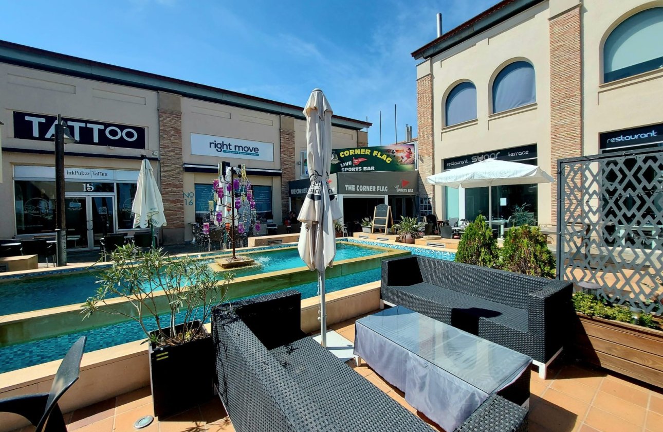 Reventa - Commercial - Algorfa